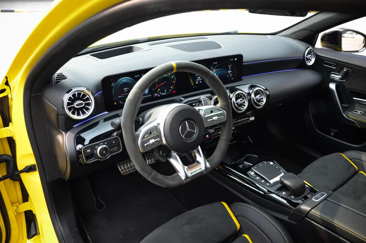 Mercedes-Benz A-Class AMG 2021 г. 54867 км. — фото 16