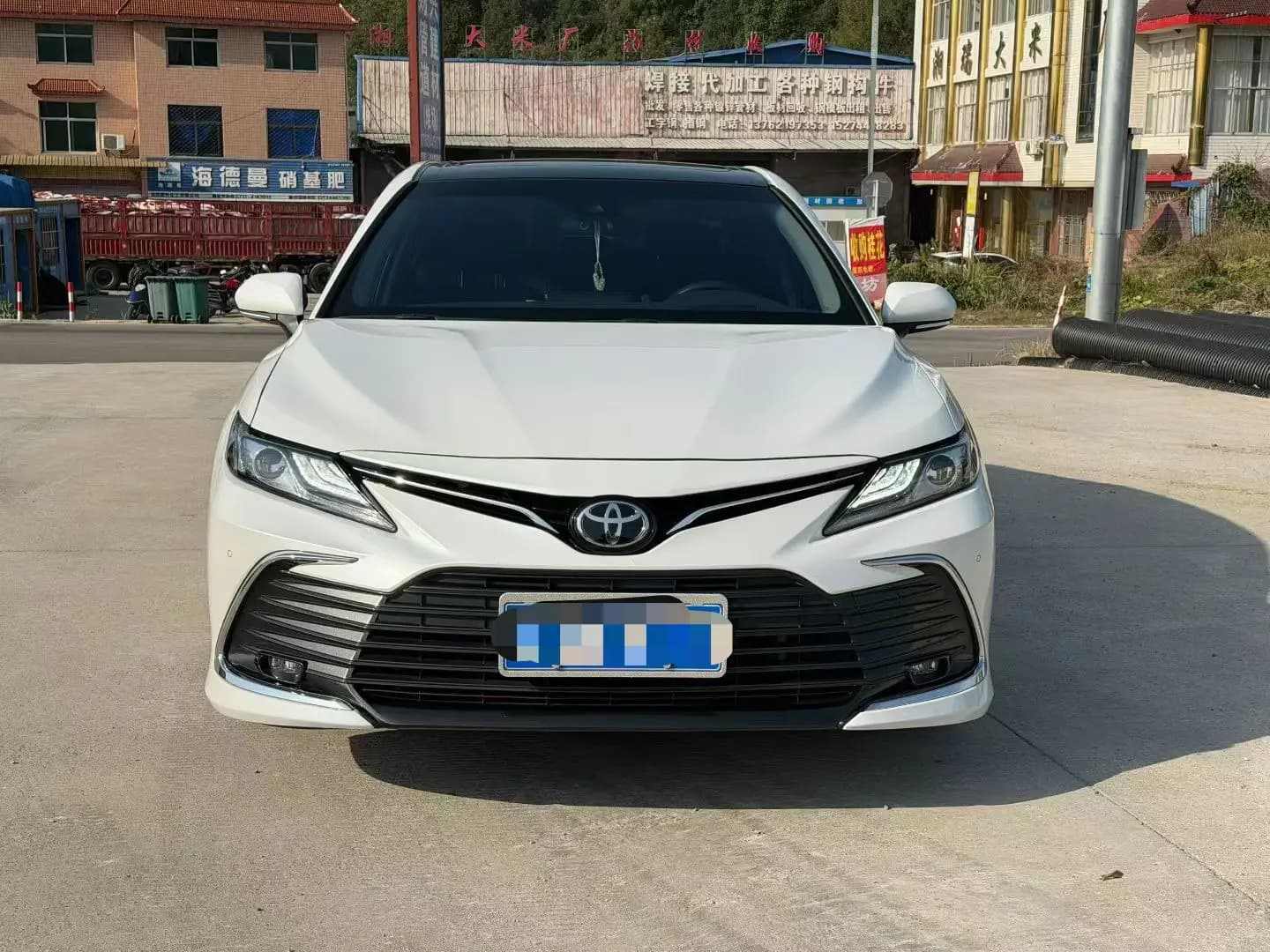 Toyota Camry 2022 г. 37063 км. — фото 2