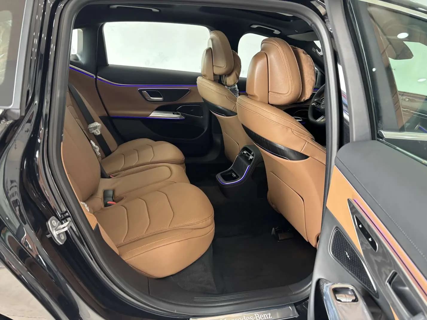 Mercedes-Benz E-Class PHEV 2025 г. — фото 26