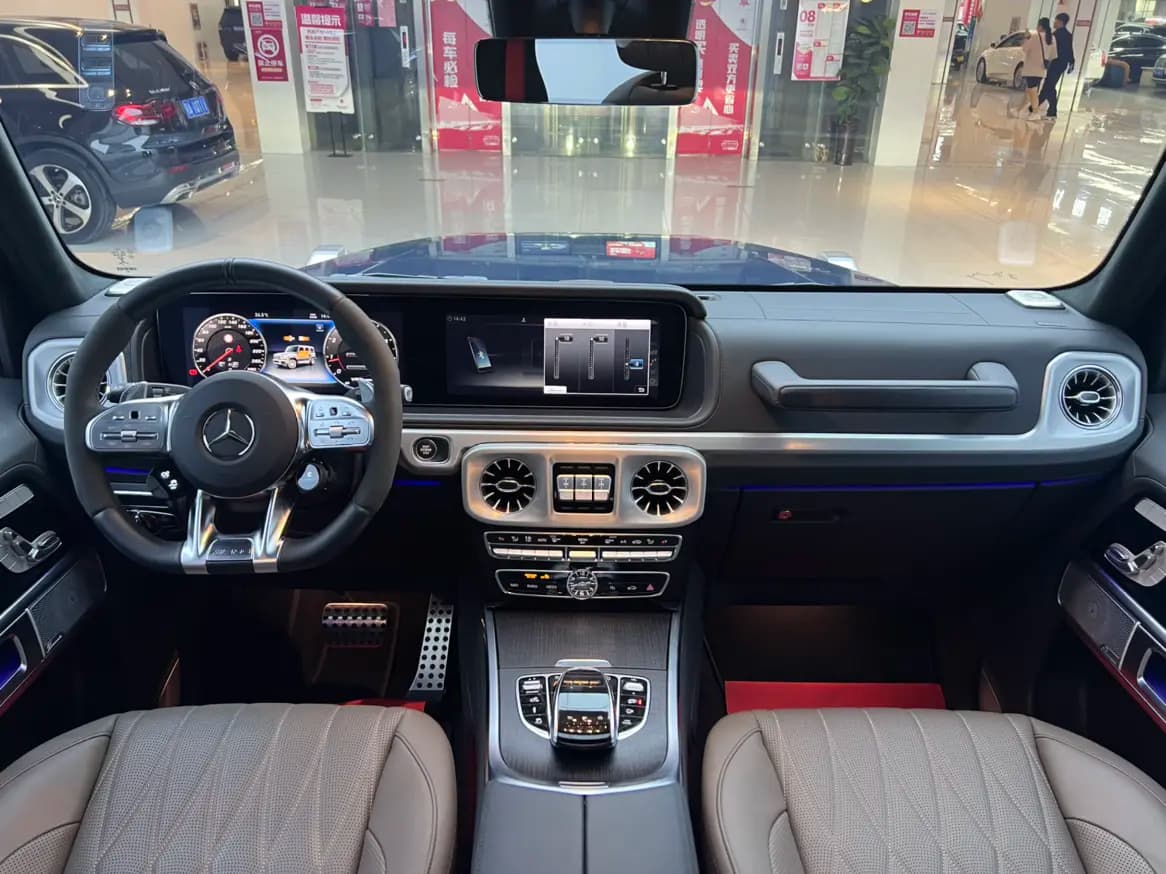 Mercedes-Benz G-Class AMG 2023 г. 8090 км. — фото 18