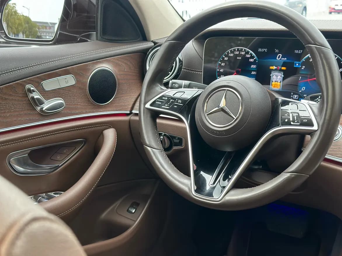 Mercedes-Benz E-Class 2022 г. 20091 км. — фото 21