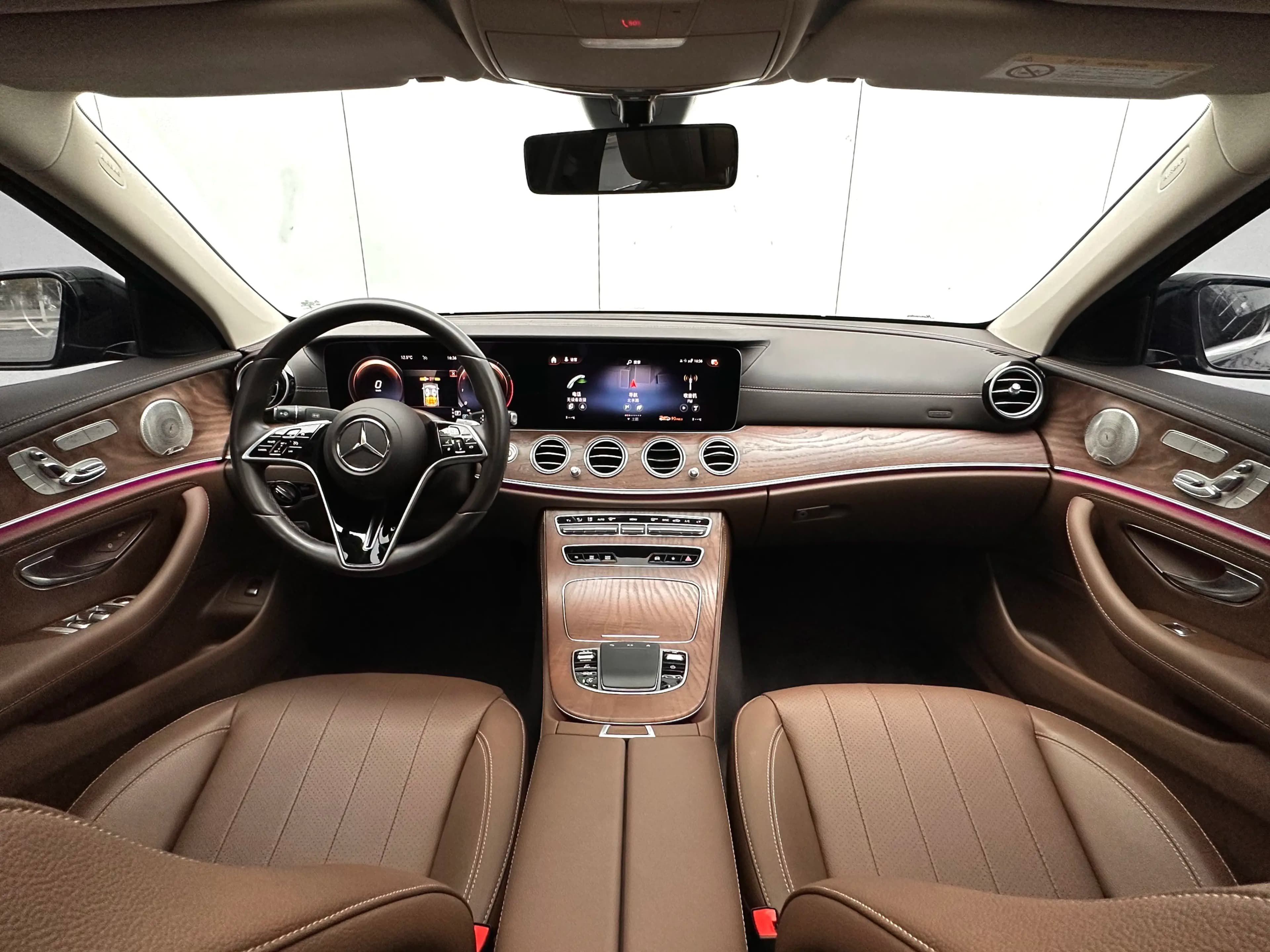 Mercedes-Benz E-Class 2022 г. 22701 км. — фото 14