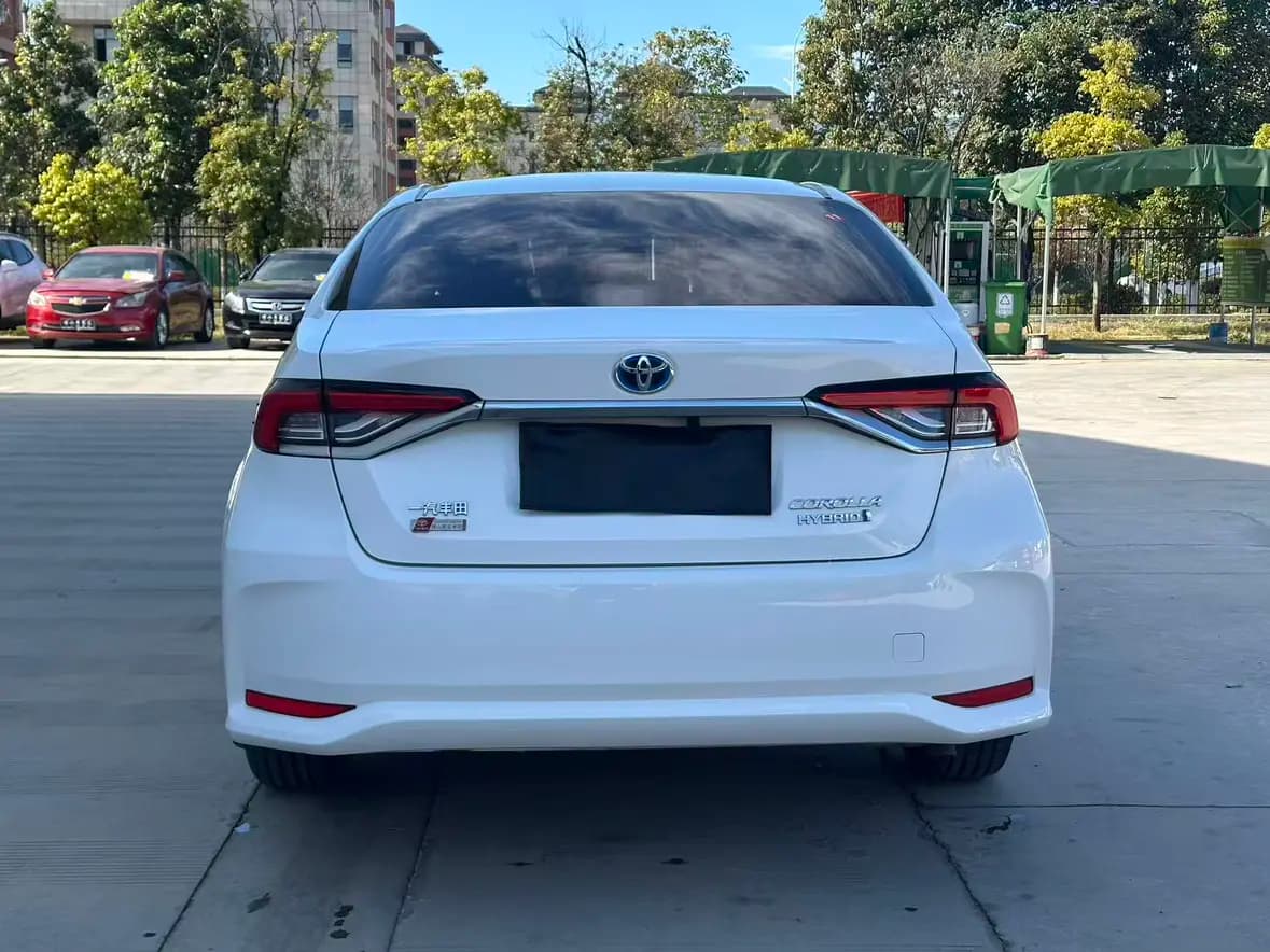 Toyota Corolla 2022 г. 70140 км. — фото 5