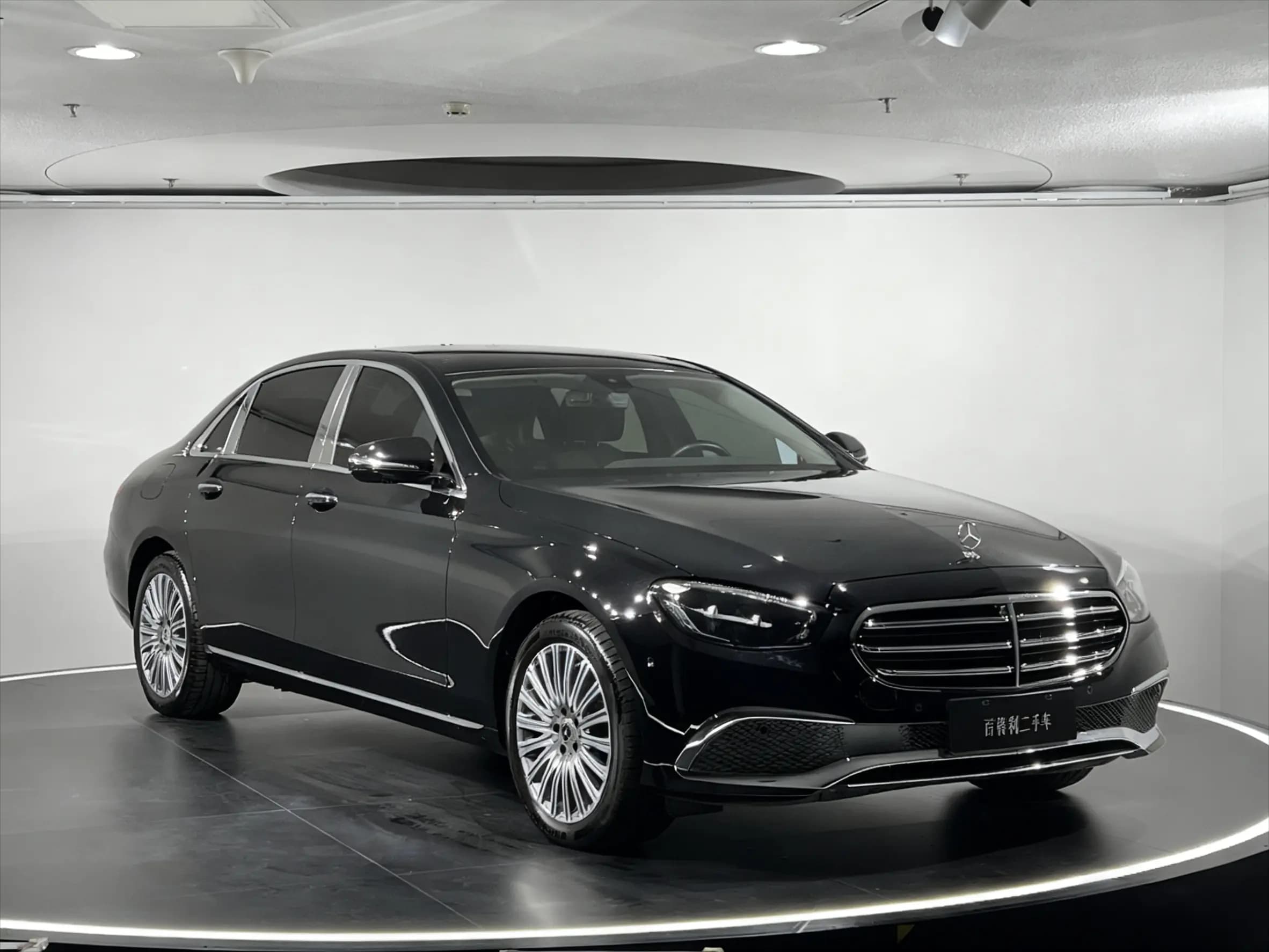 Mercedes-Benz E-Class 2021 г. 37085 км. — фото 3