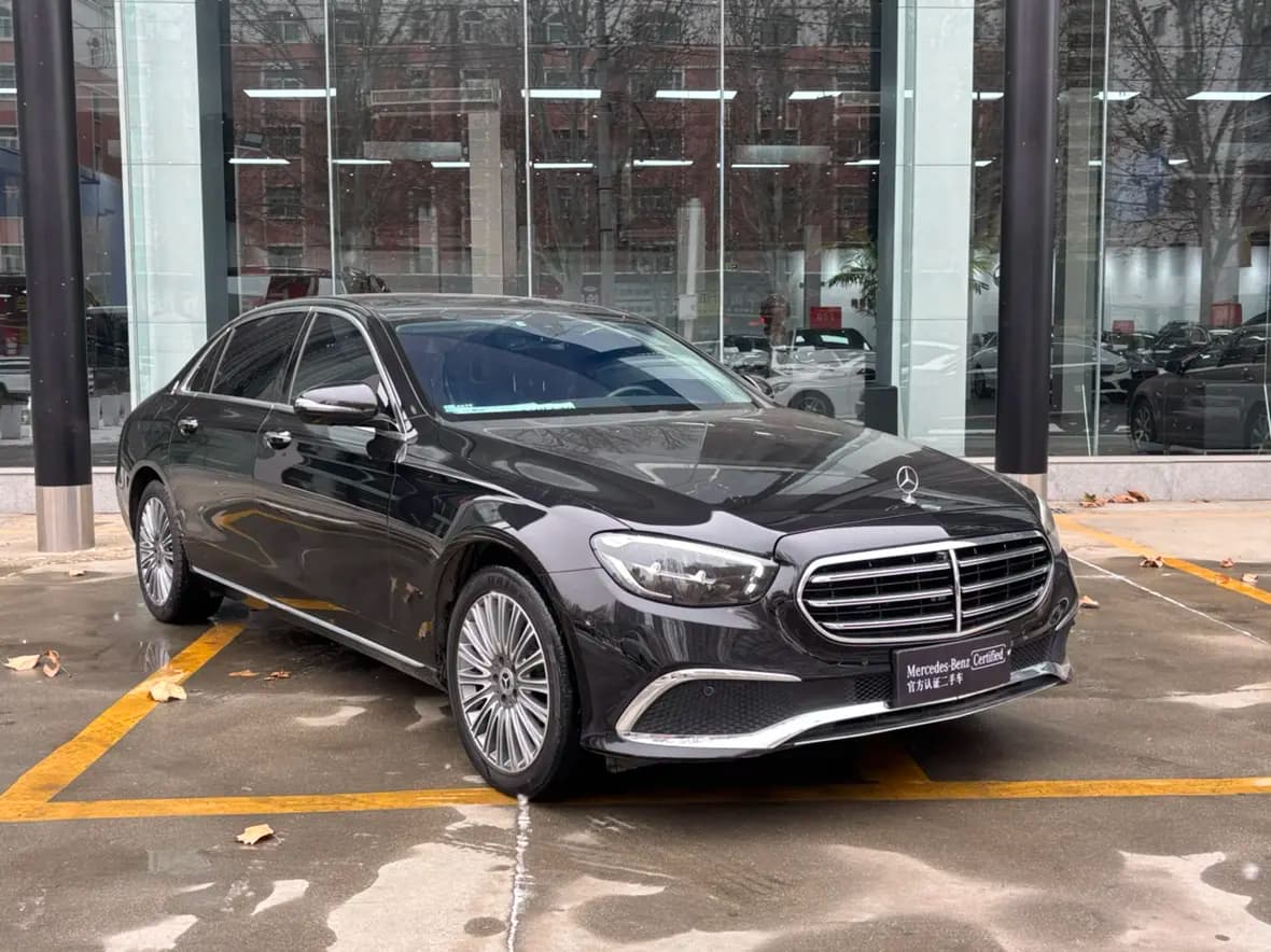 Mercedes-Benz E-Class 2021 г. 99986 км. — фото 3