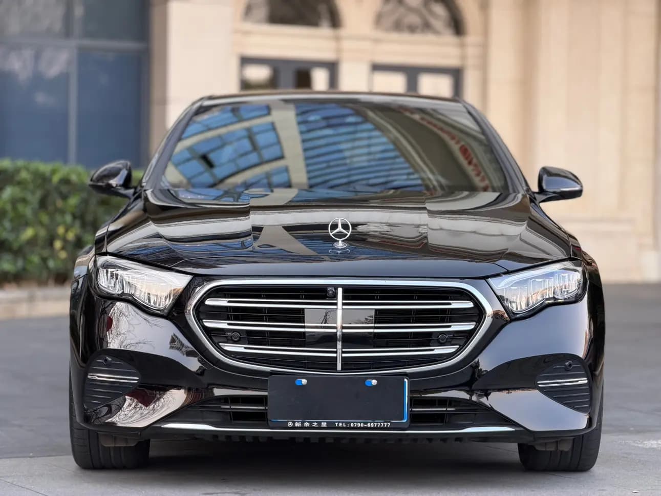 Mercedes-Benz E-Class 2024 г. 33587 км. — фото 2