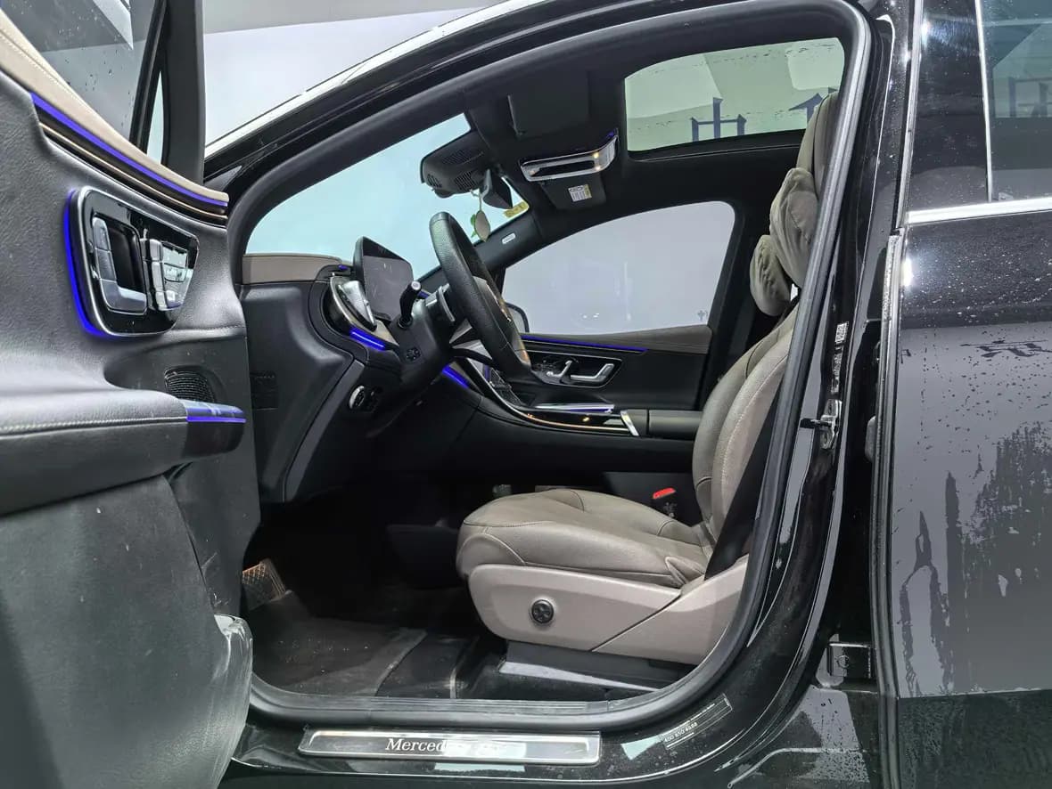 Mercedes-Benz EQE SUV 2024 г. 48230 км. — фото 16