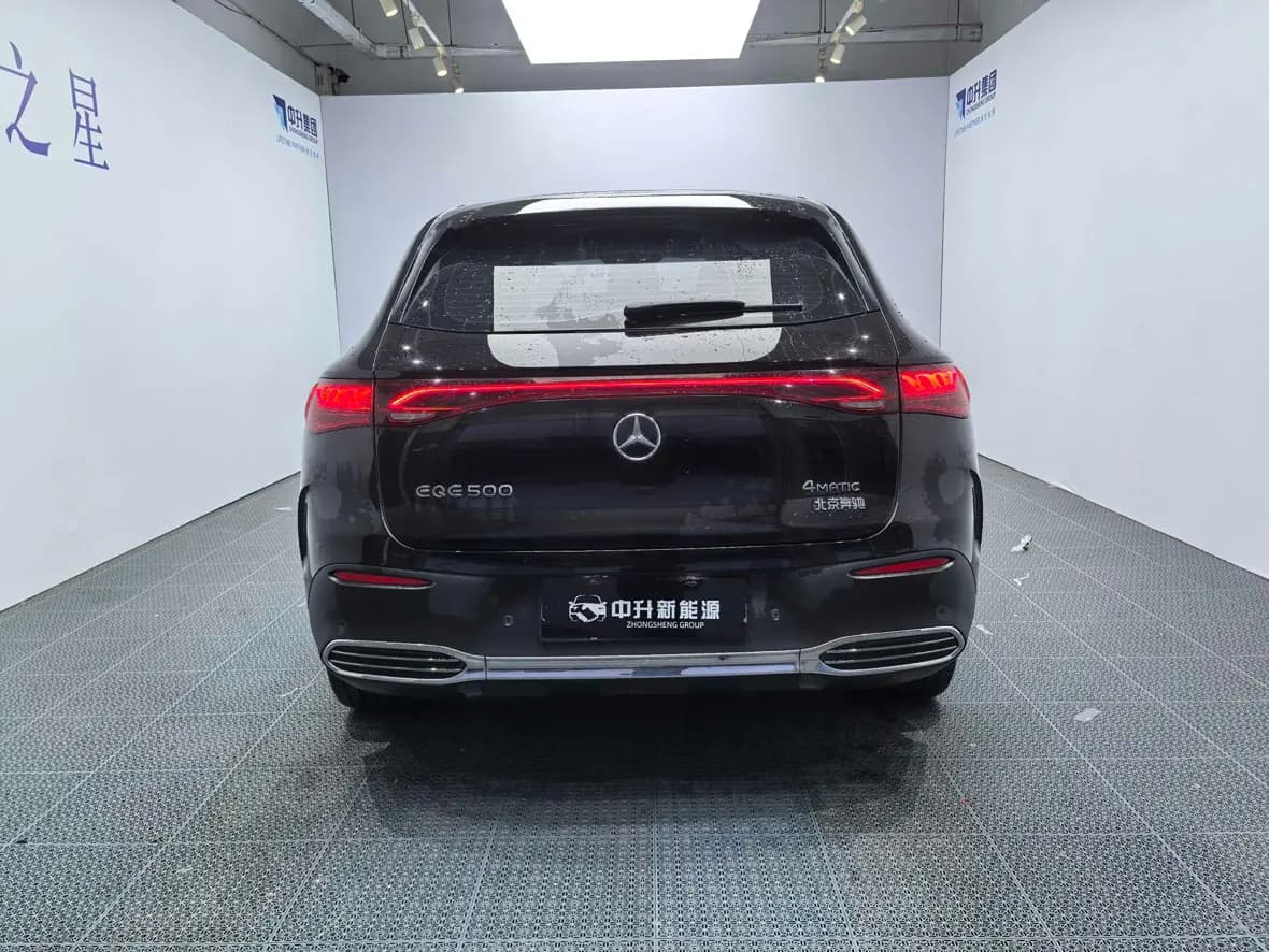 Mercedes-Benz EQE SUV 2024 г. 48230 км. — фото 6
