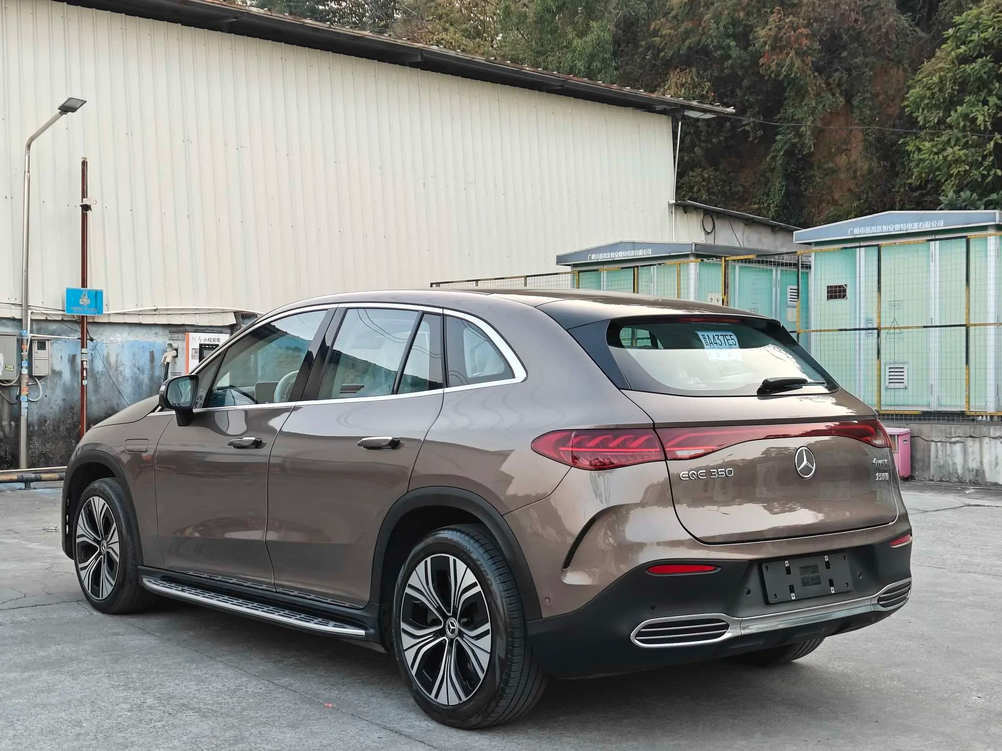 Mercedes-Benz EQE SUV 2023 г. 74131 км. — фото 3