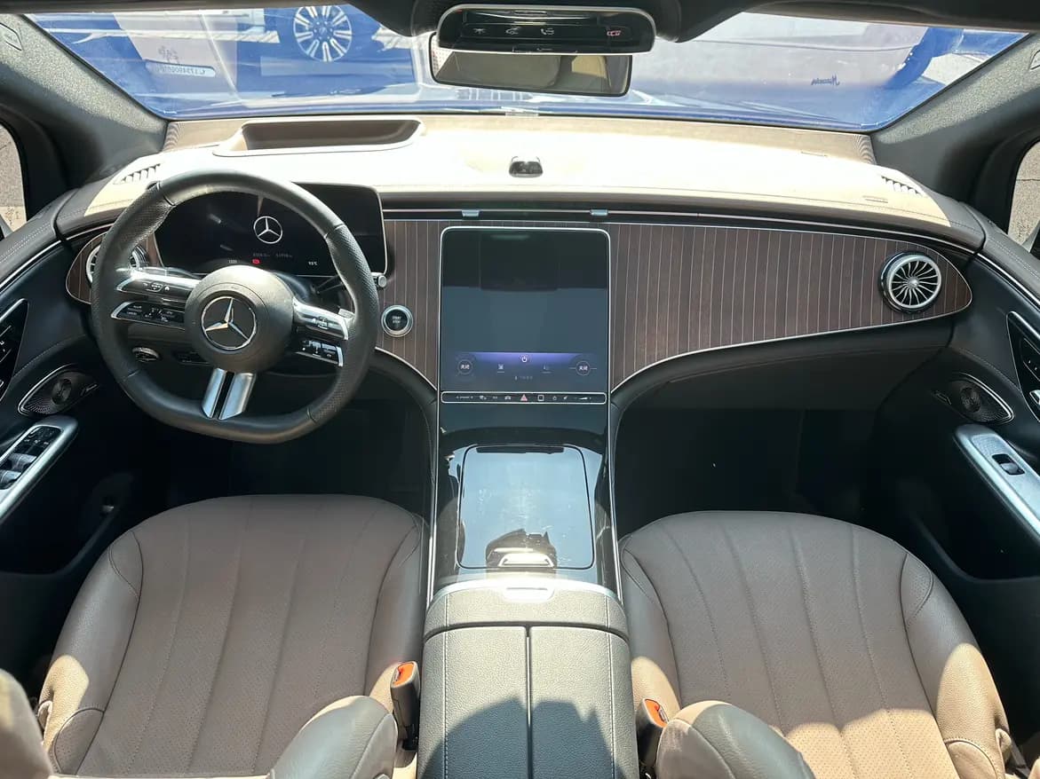 Mercedes-Benz EQE SUV 2024 г. 61132 км. — фото 16