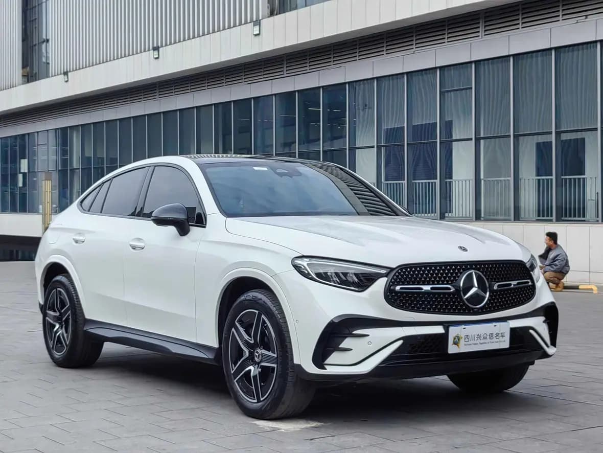 Mercedes-Benz GLC Coupe 2024 г. 33034 км. — фото 3