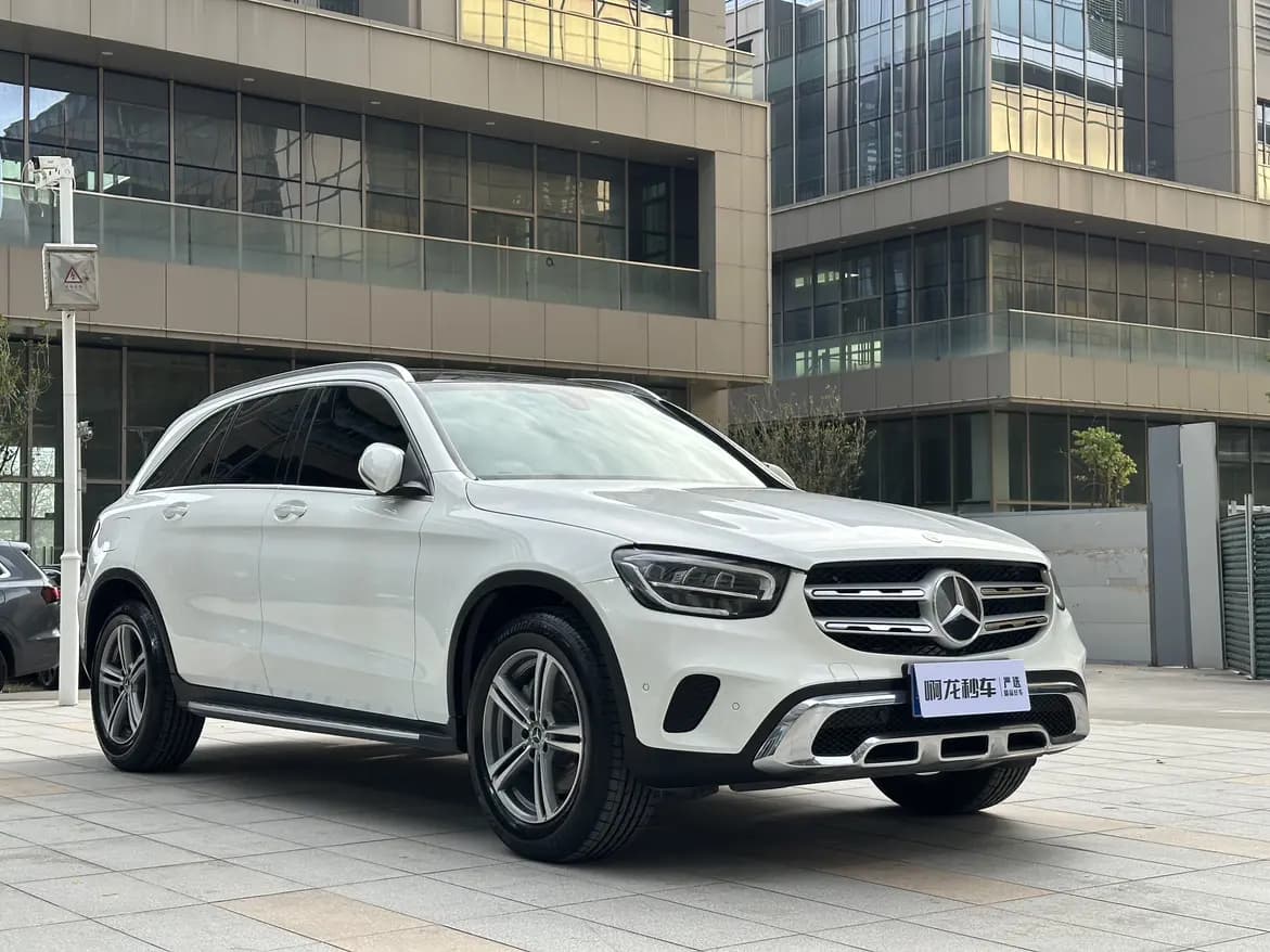 Mercedes-Benz GLC 2021 г. 71212 км. — фото 2