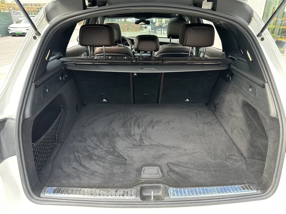 Mercedes-Benz GLC 2021 г. 71212 км. — фото 16