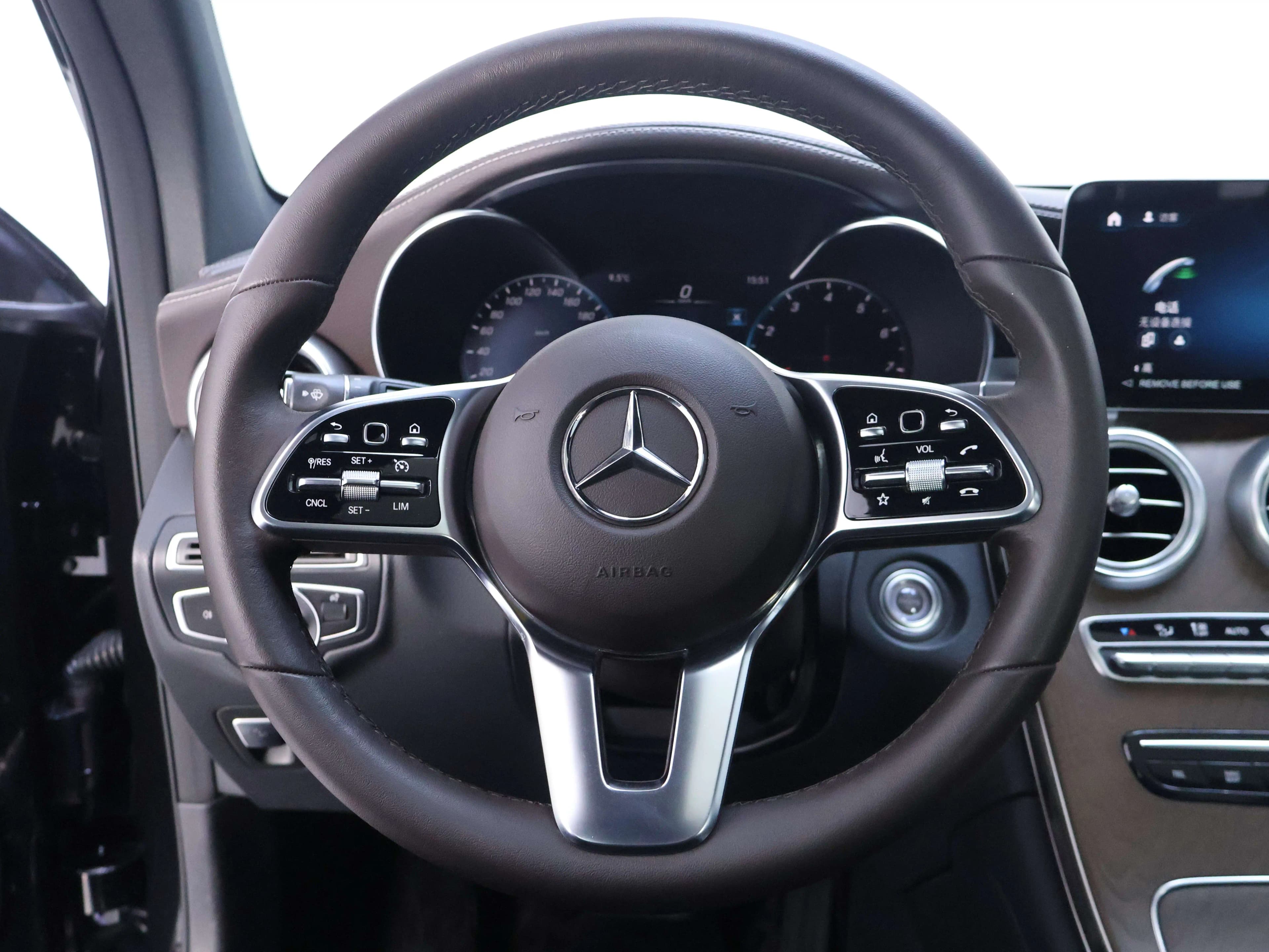 Mercedes-Benz GLC 2022 г. 45213 км. — фото 14