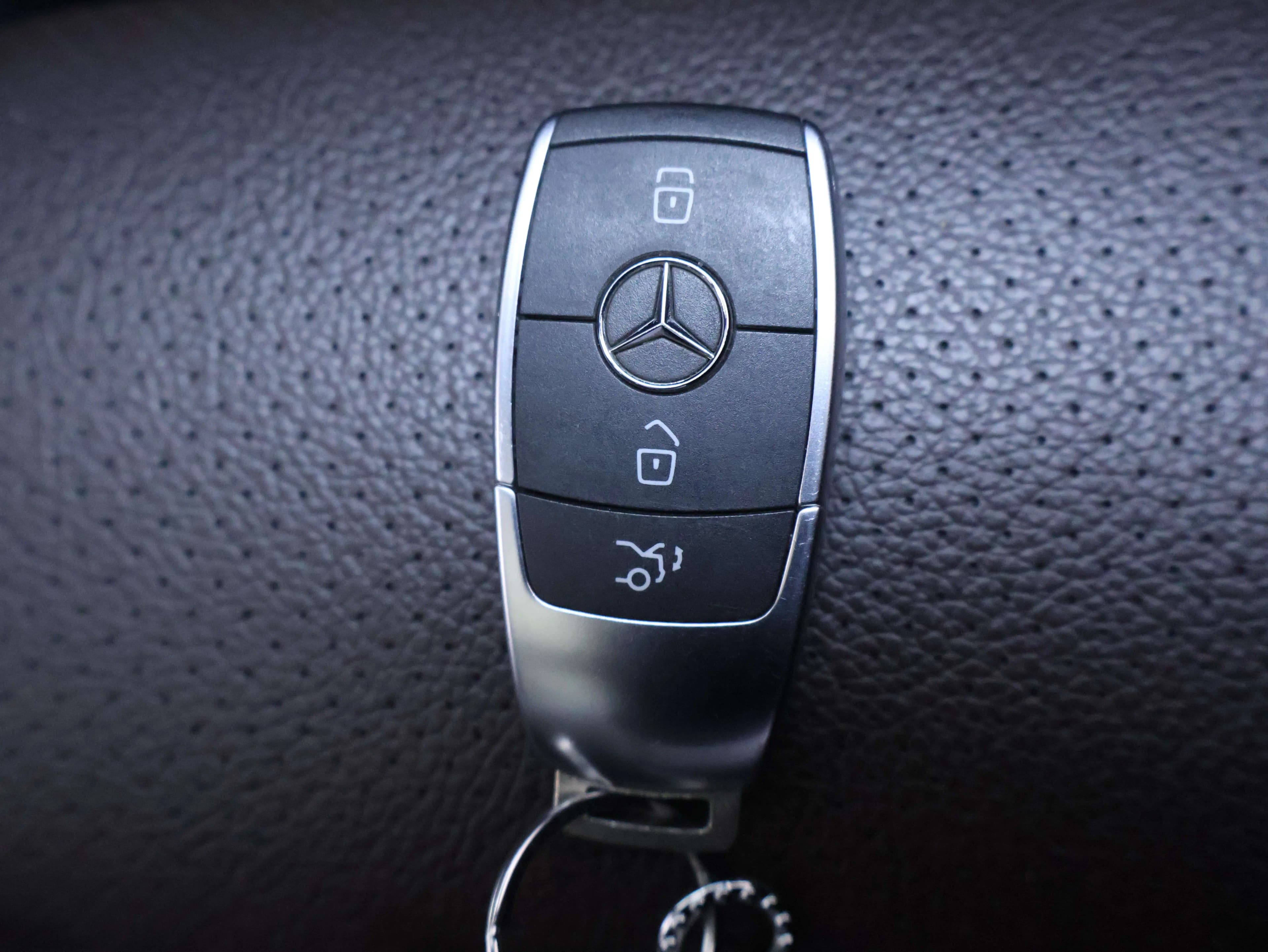 Mercedes-Benz GLC 2022 г. 45213 км. — фото 4