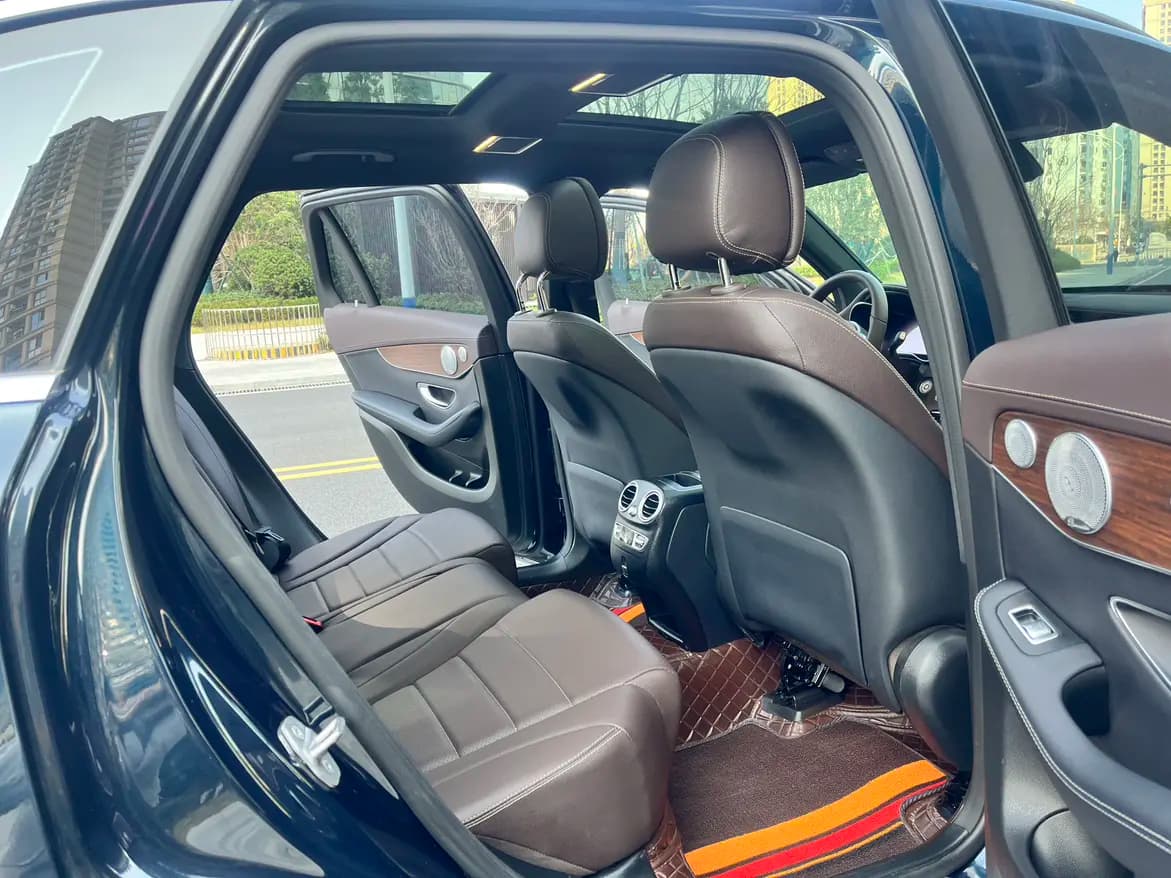 Mercedes-Benz GLC 2021 г. 30015 км. — фото 14