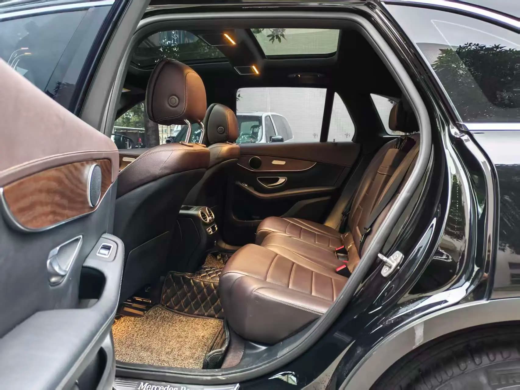 Mercedes-Benz GLC 2022 г. 41016 км. — фото 10