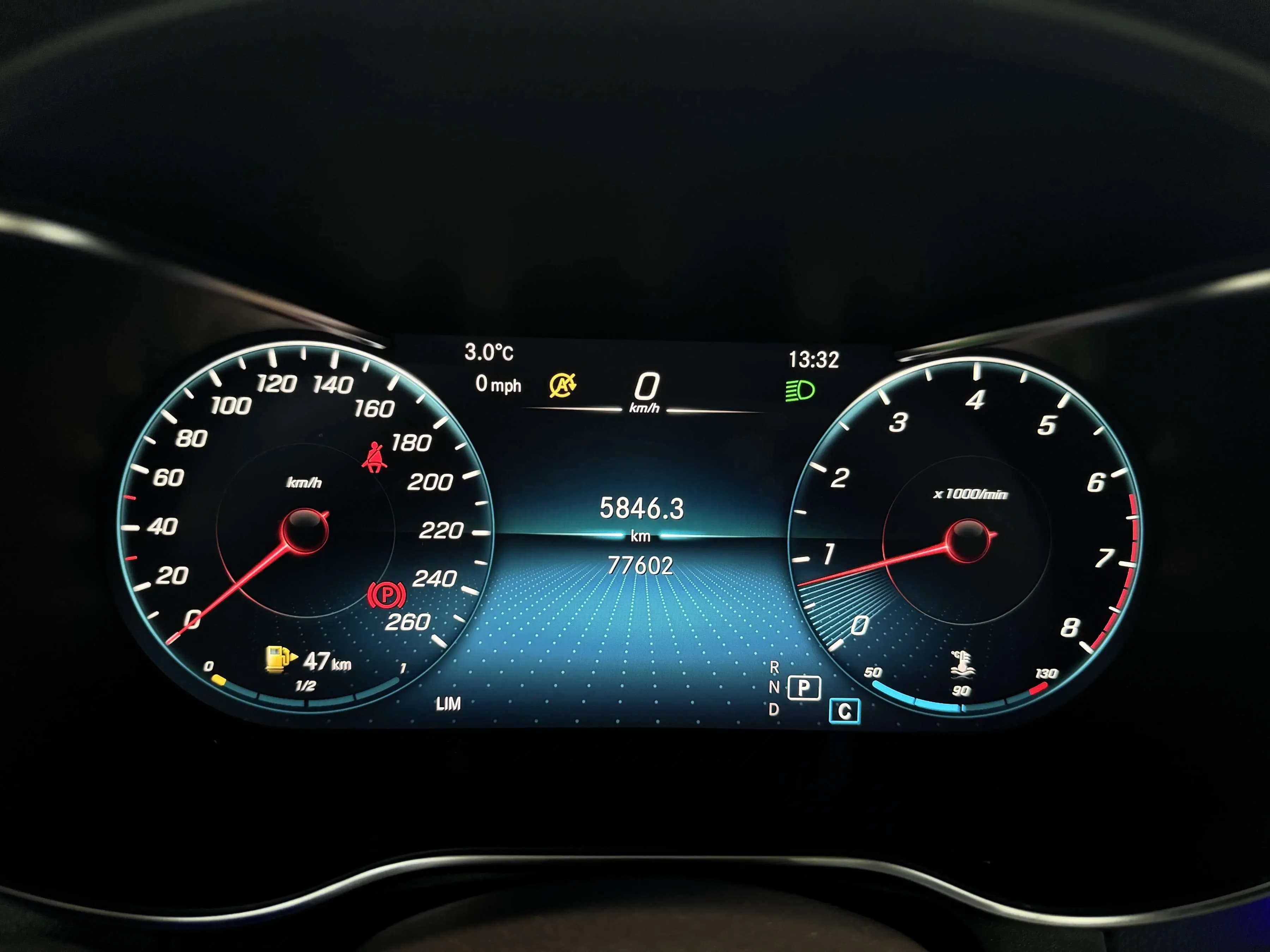 Mercedes-Benz GLC 2021 г. 77617 км. — фото 11