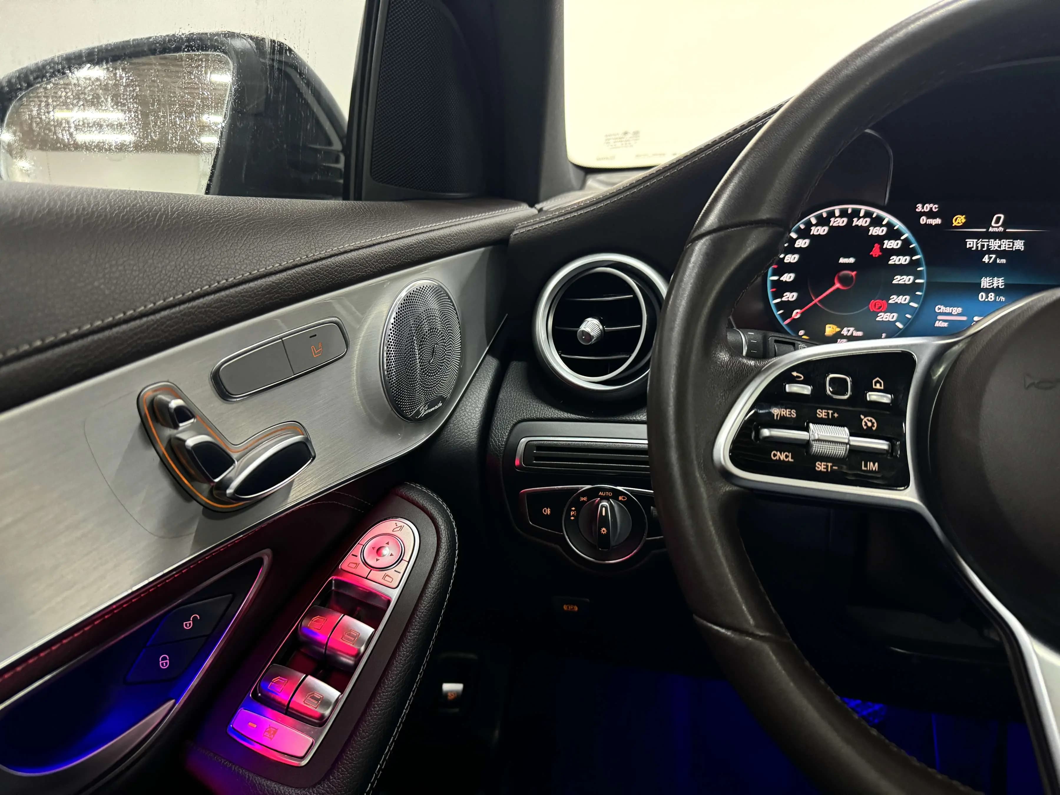 Mercedes-Benz GLC 2021 г. 77617 км. — фото 17