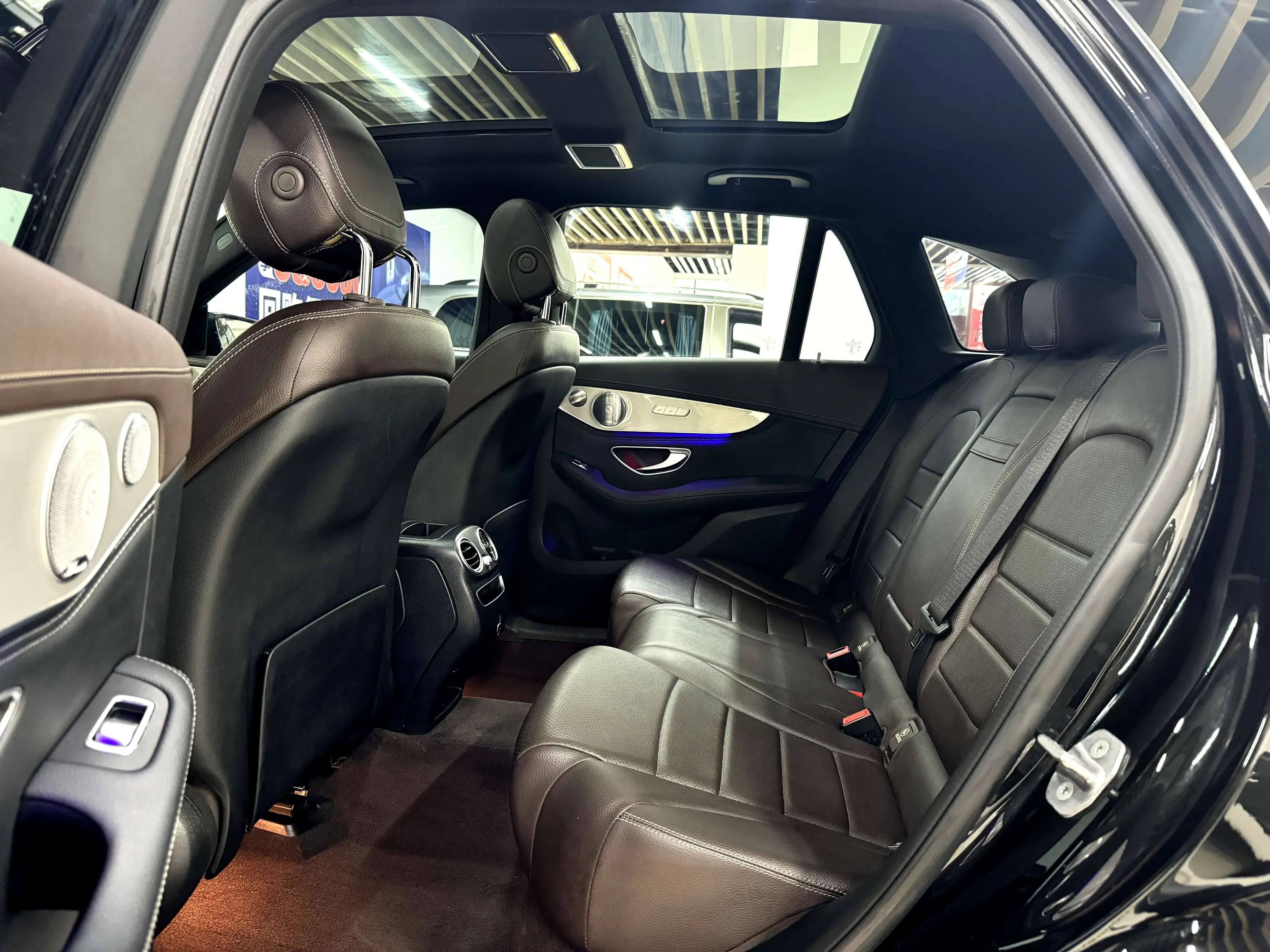Mercedes-Benz GLC 2021 г. 77617 км. — фото 20