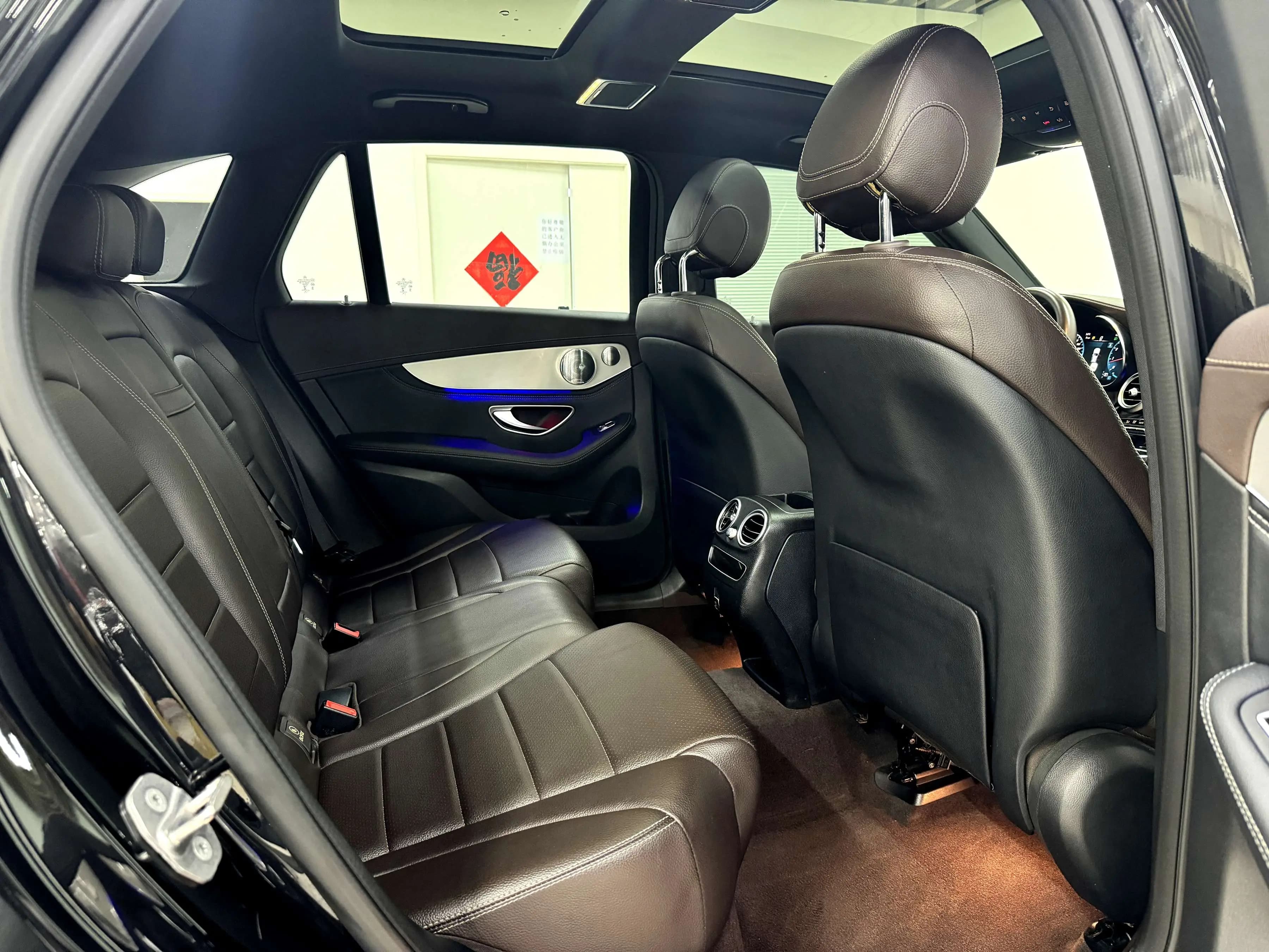 Mercedes-Benz GLC 2021 г. 77617 км. — фото 24