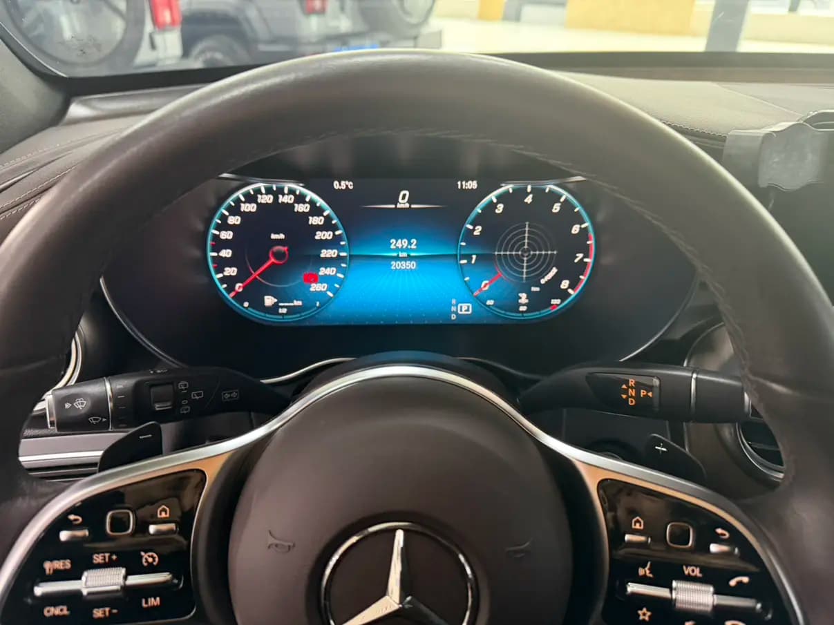 Mercedes-Benz GLC 2023 г. 20018 км. — фото 10