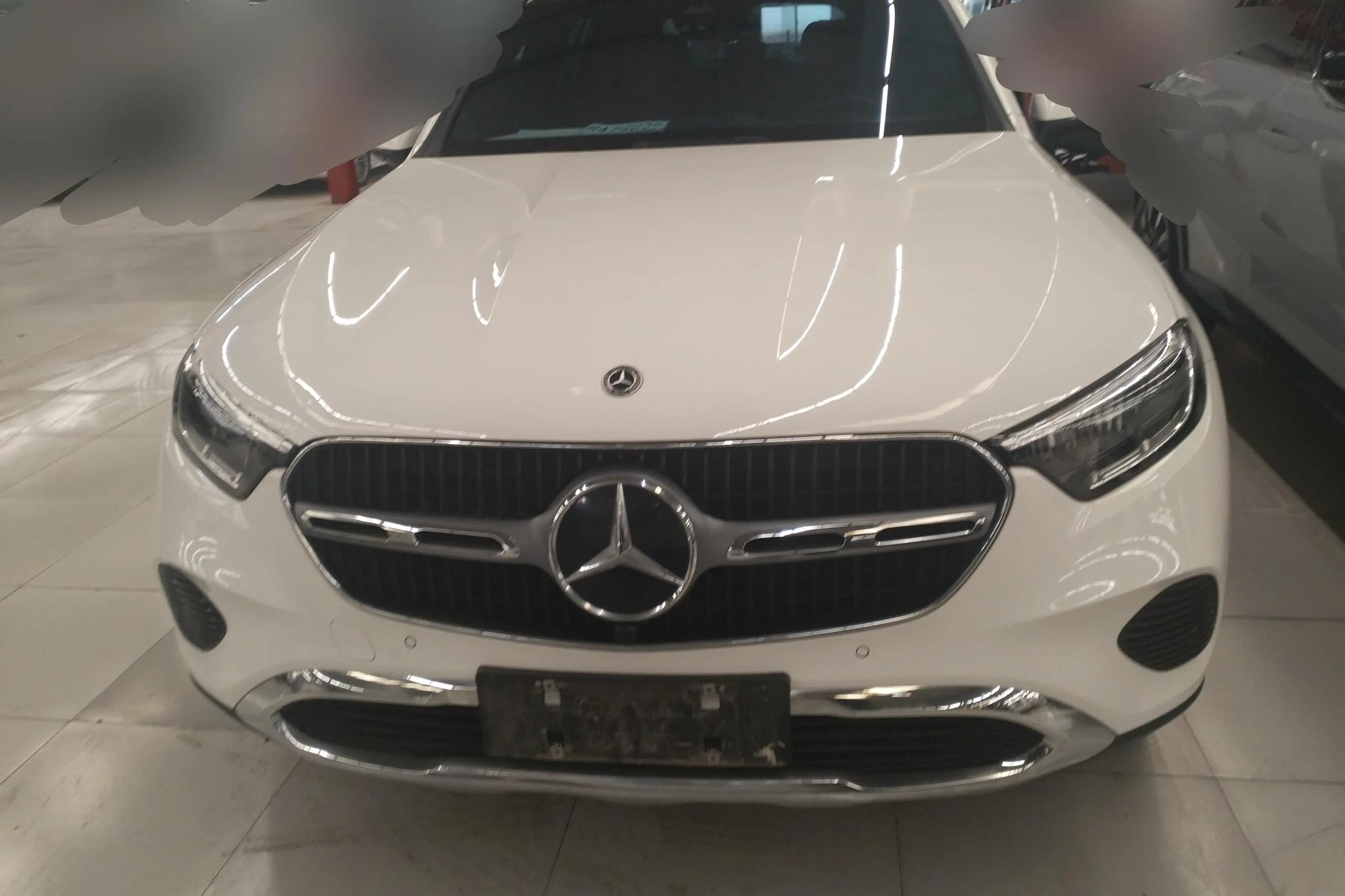 Mercedes-Benz GLC 2023 г. 39532 км. — фото 2