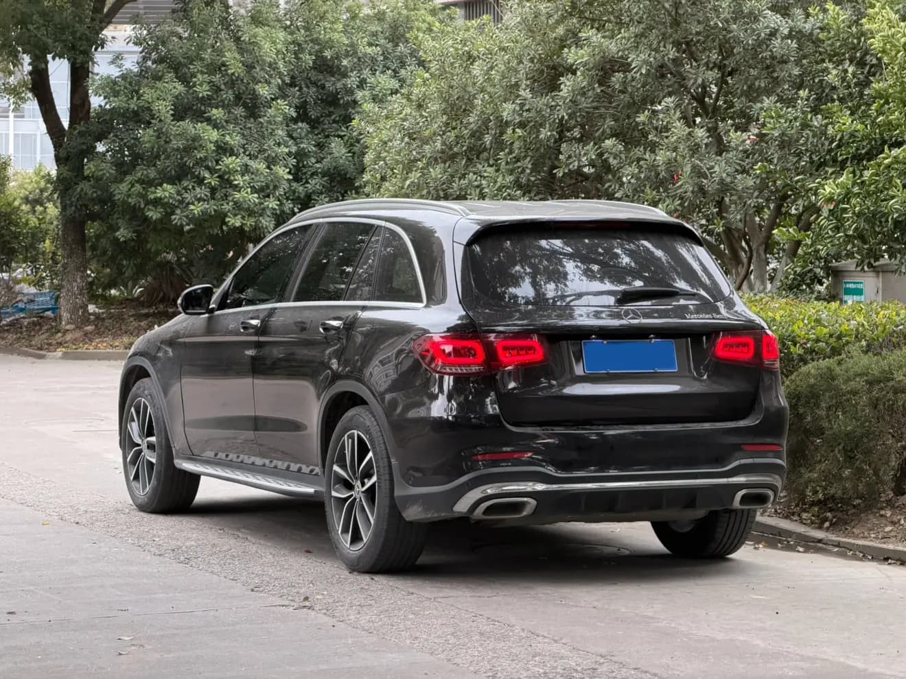 Mercedes-Benz GLC 2022 г. 42019 км. — фото 3