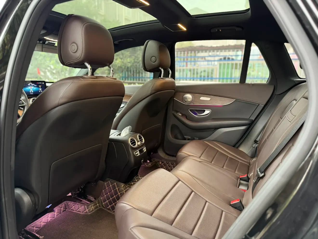 Mercedes-Benz GLC 2022 г. 42019 км. — фото 7