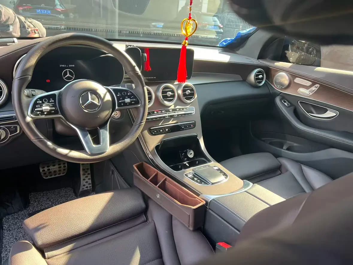Mercedes-Benz GLC 2023 г. 36020 км. — фото 6