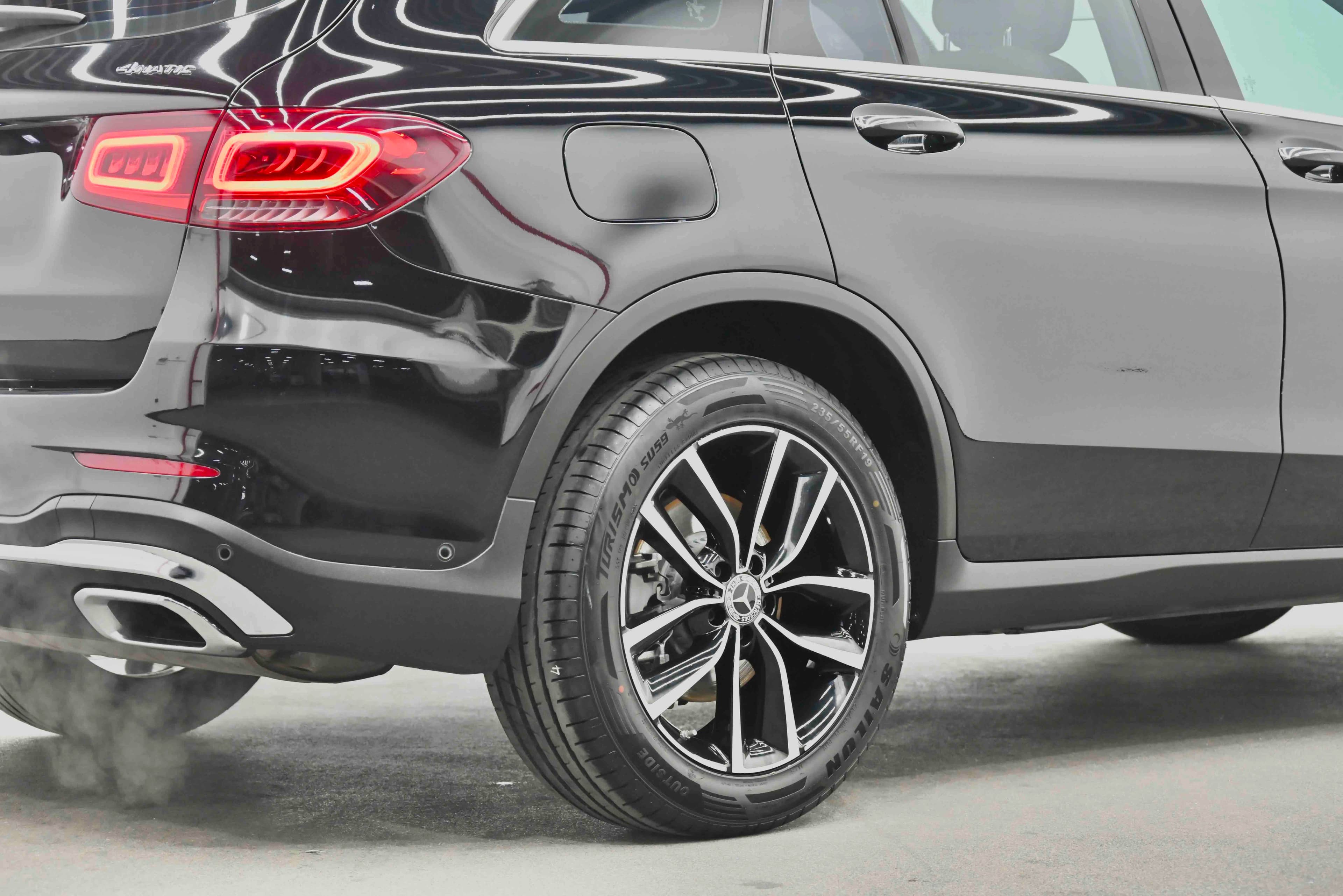 Mercedes-Benz GLC 2021 г. 61621 км. — фото 10