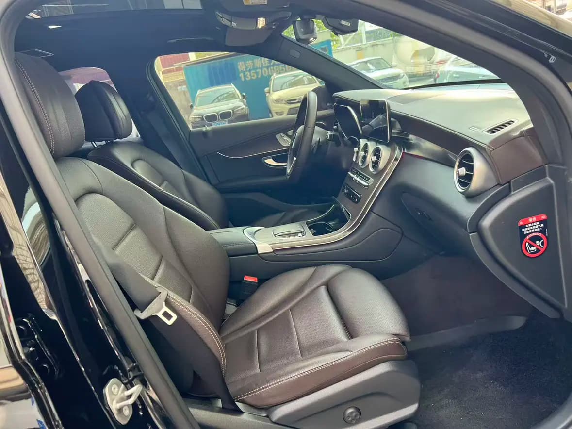 Mercedes-Benz GLC 2022 г. 72023 км. — фото 4