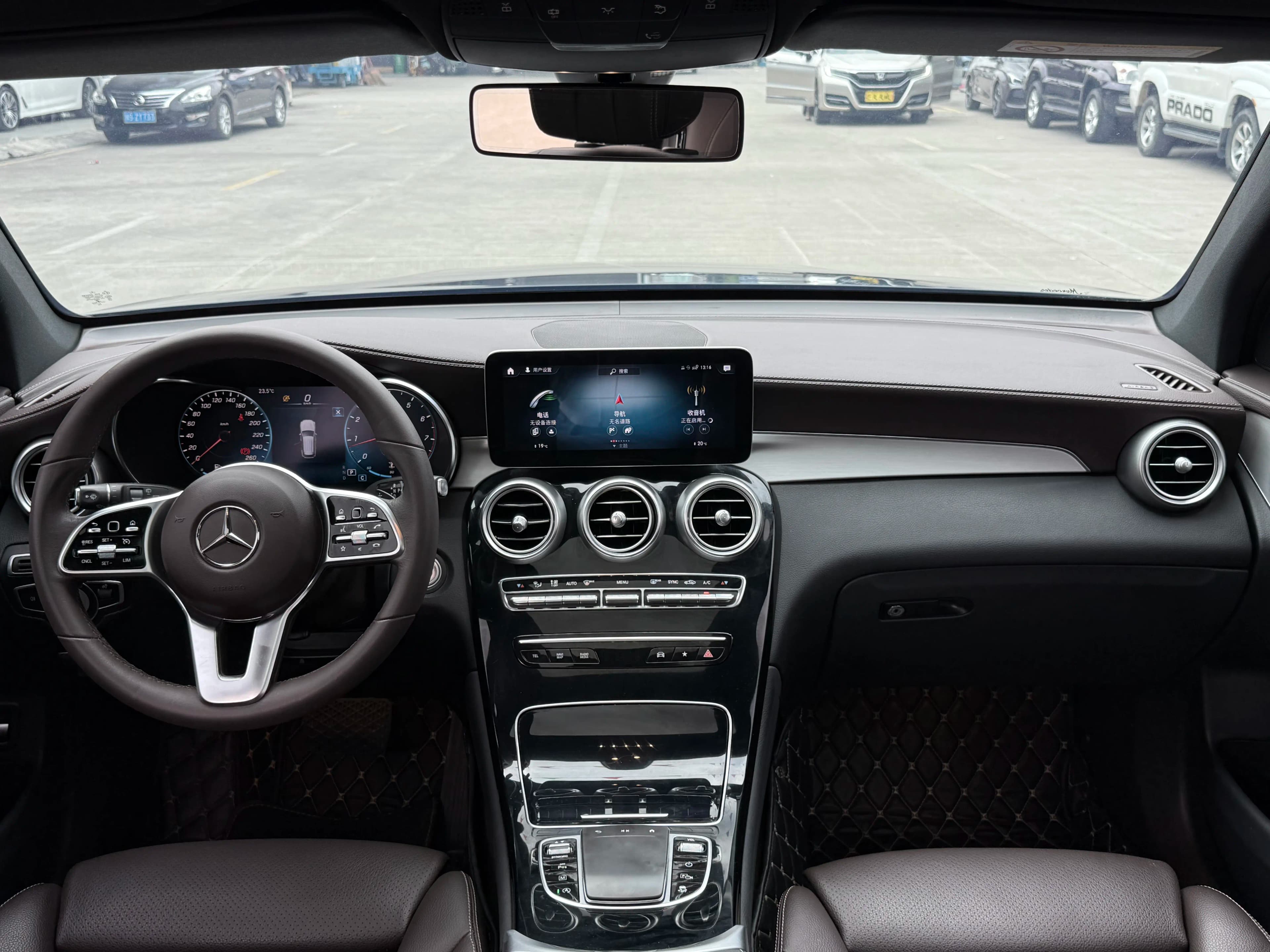 Mercedes-Benz GLC 2022 г. 75024 км. — фото 8