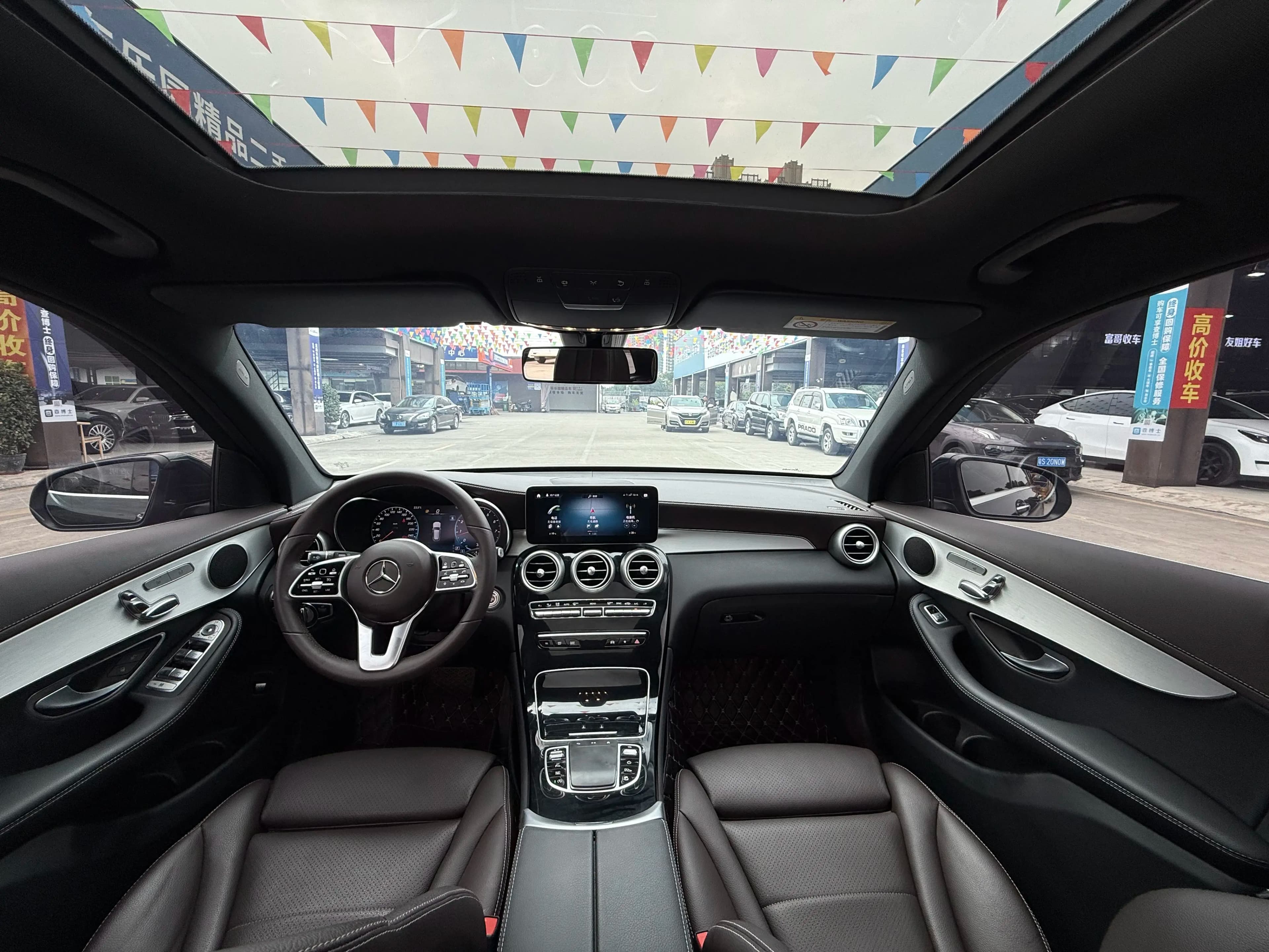 Mercedes-Benz GLC 2022 г. 75024 км. — фото 10