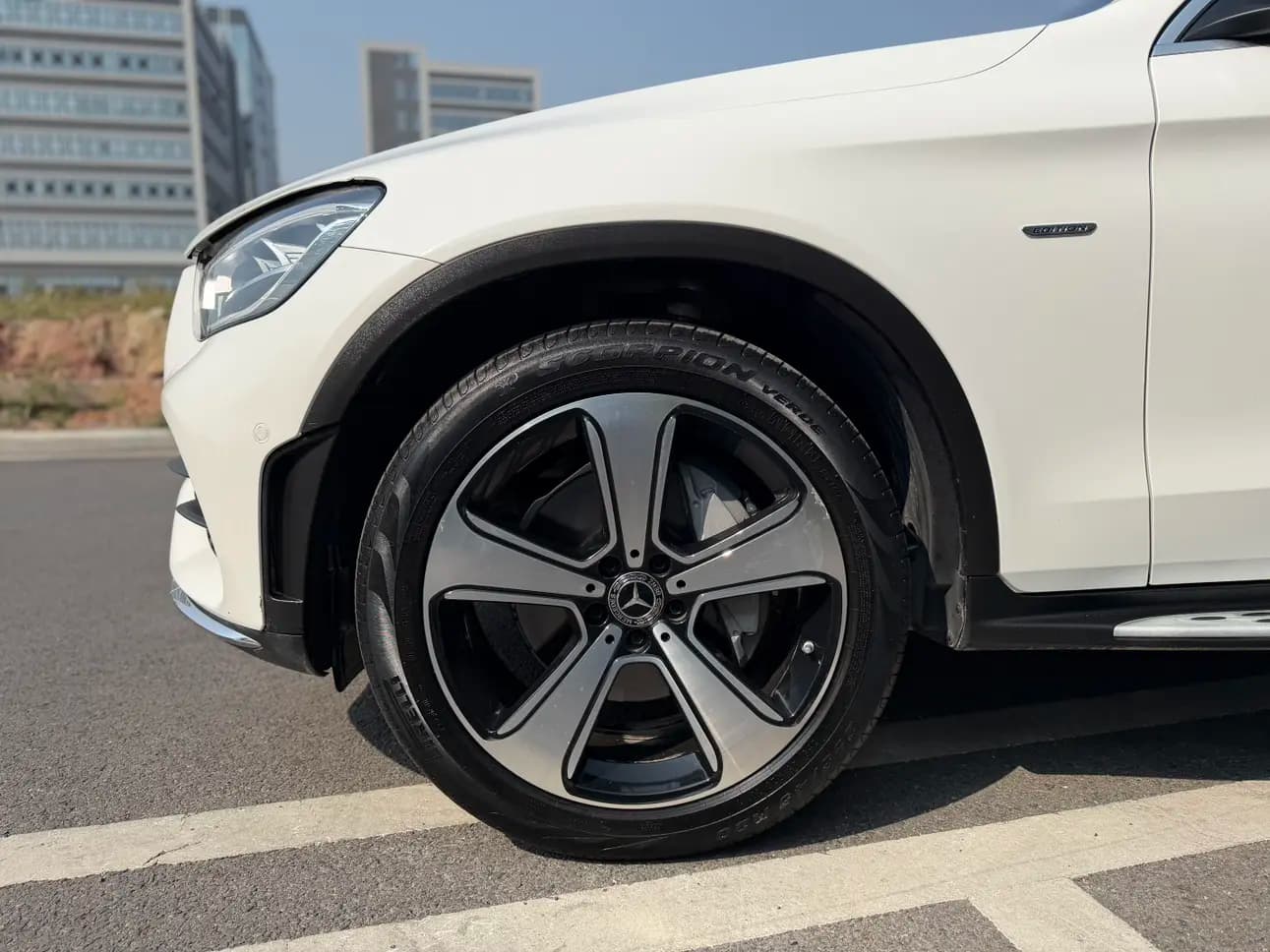 Mercedes-Benz GLC 2023 г. 60026 км. — фото 10