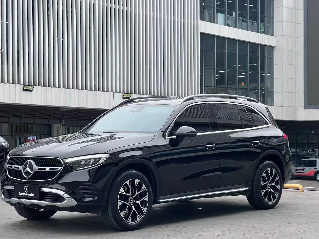 Mercedes-Benz GLC 2023 г. 41030 км.