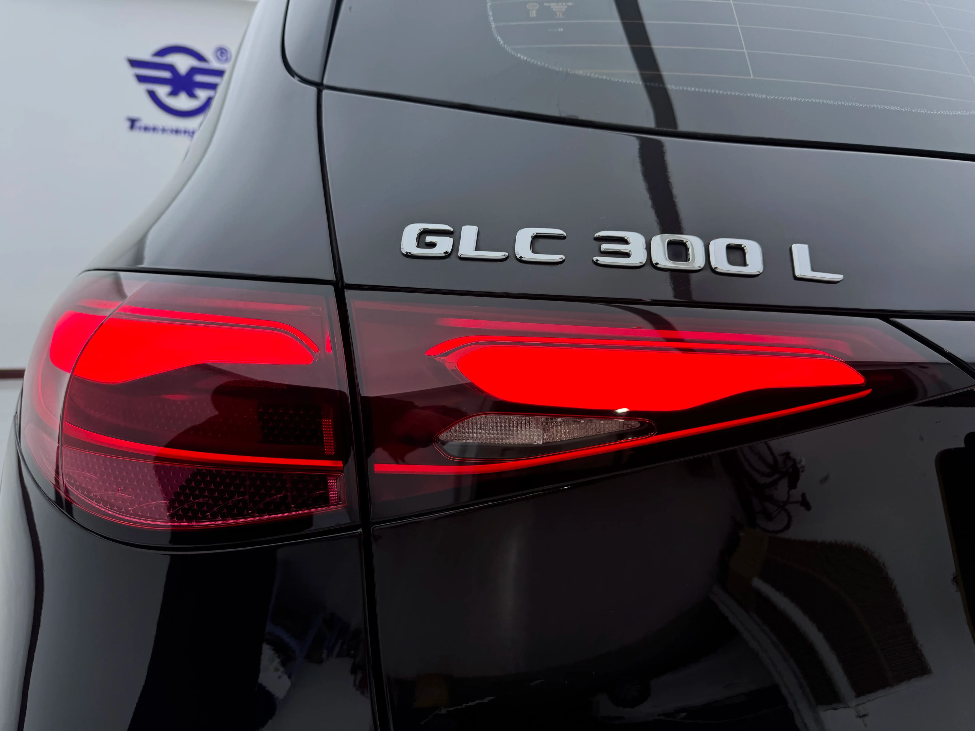 Mercedes-Benz GLC 2025 г. 15030 км. — фото 9