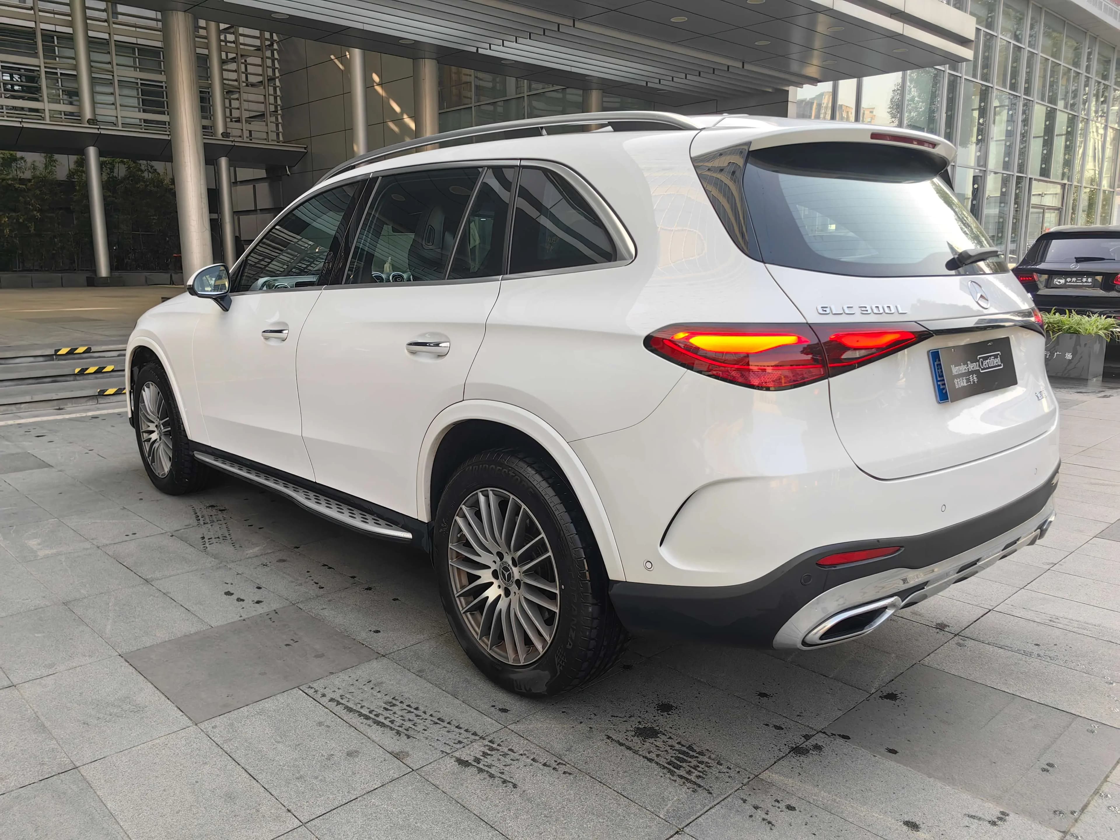 Mercedes-Benz GLC 2024 г. 37031 км. — фото 4