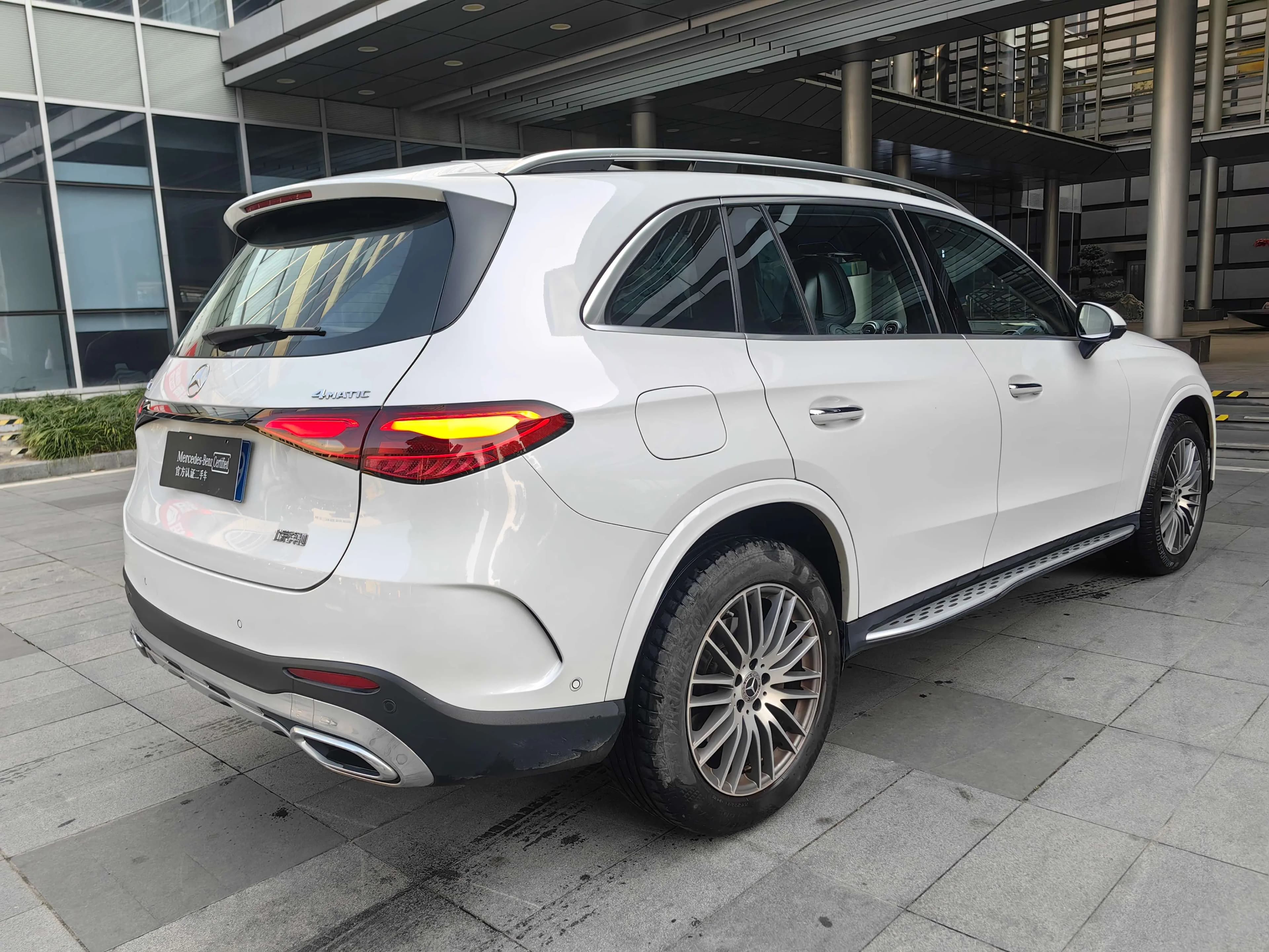 Mercedes-Benz GLC 2024 г. 37031 км. — фото 6