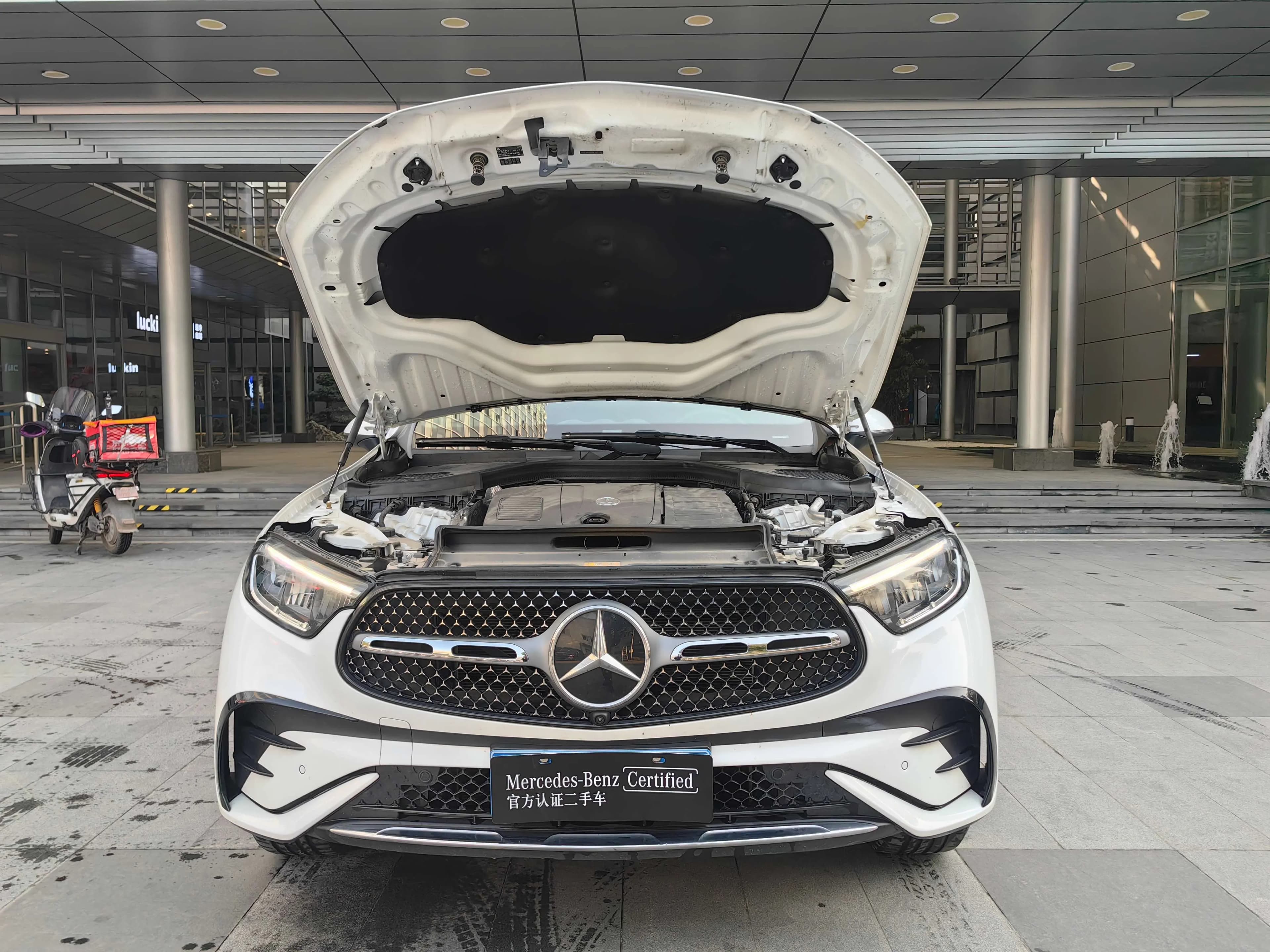 Mercedes-Benz GLC 2024 г. 37031 км. — фото 9
