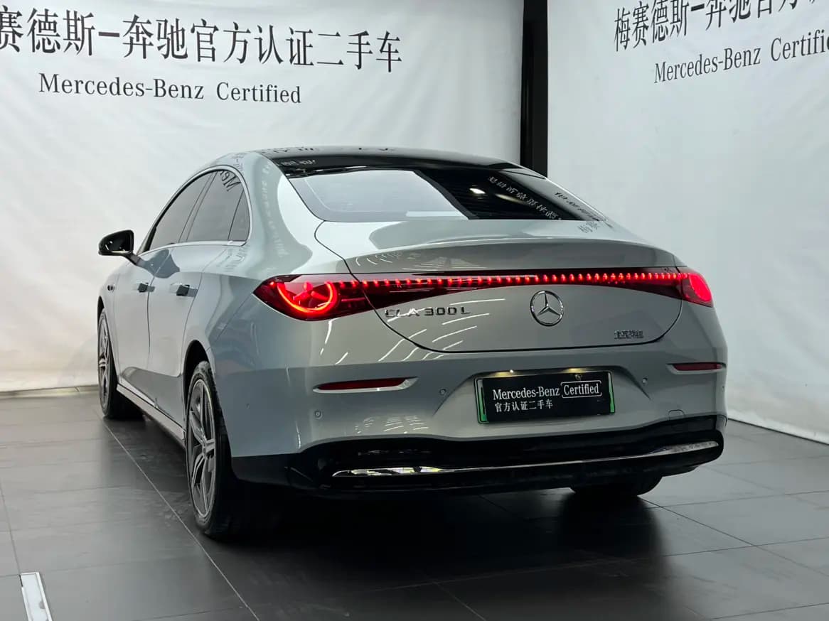 Mercedes-Benz CLA EV 2025 г. 1787 км. — фото 4