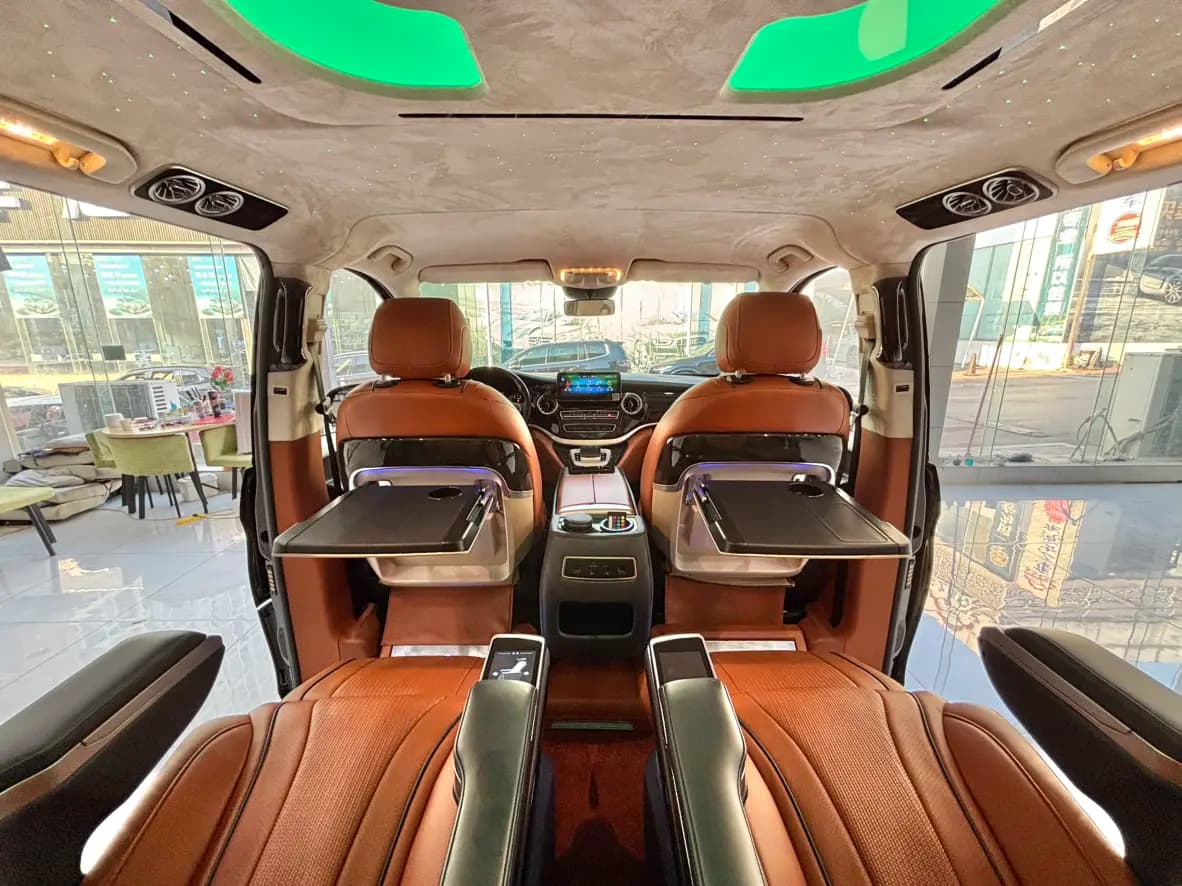 Mercedes-Benz Vito 2022 г. 21000 км. — фото 11