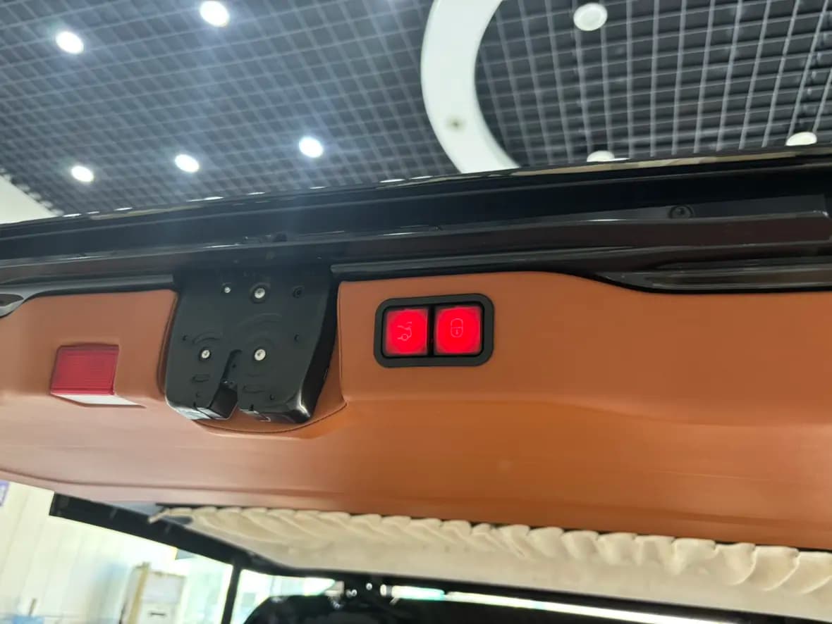 Mercedes-Benz Vito 2022 г. 21000 км. — фото 12
