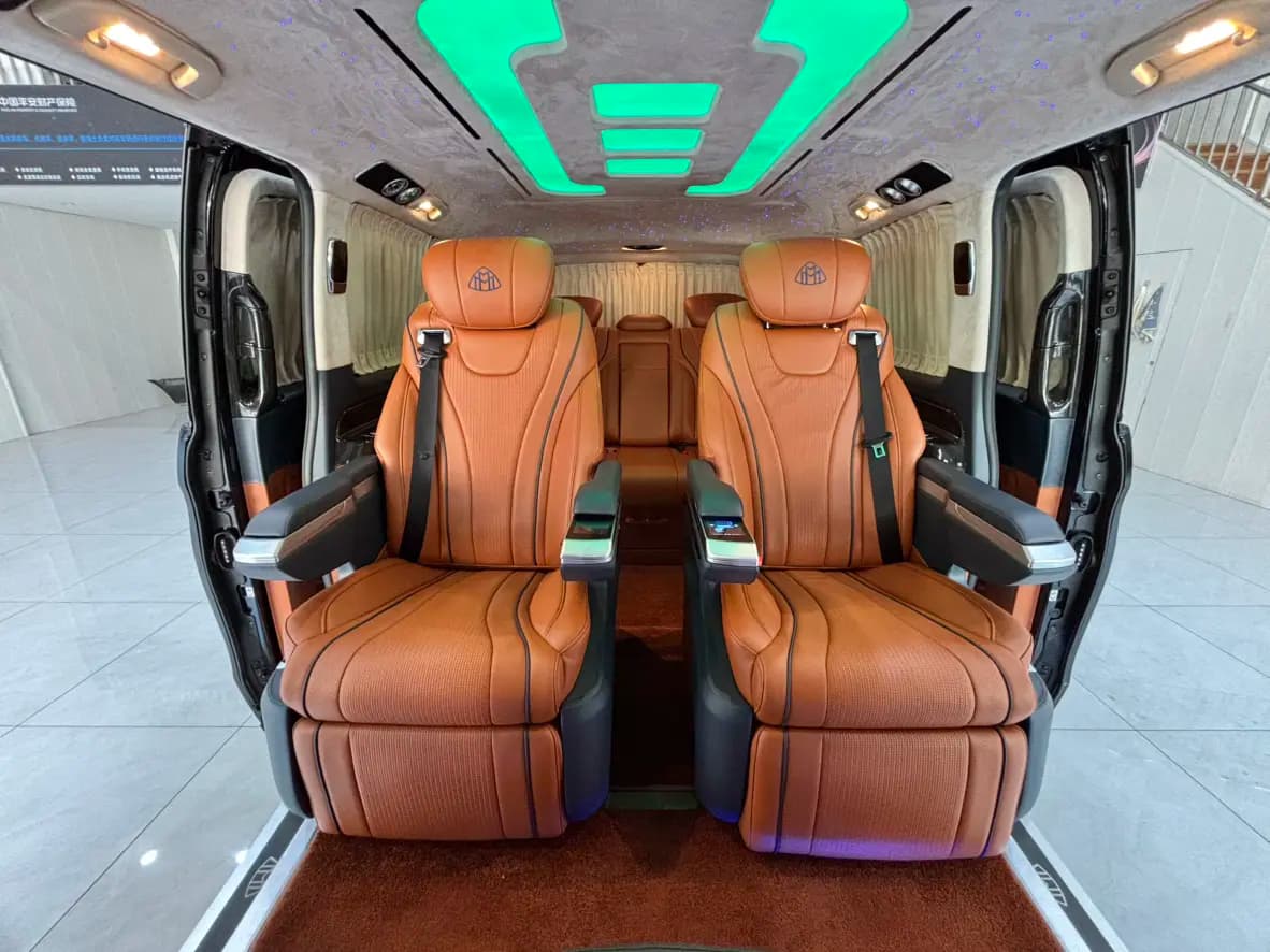 Mercedes-Benz Vito 2022 г. 21000 км. — фото 26