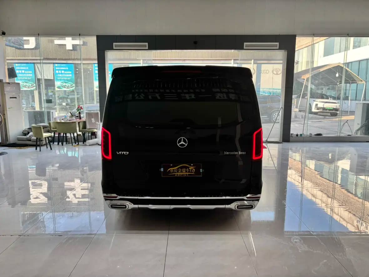 Mercedes-Benz Vito 2022 г. 21000 км. — фото 5