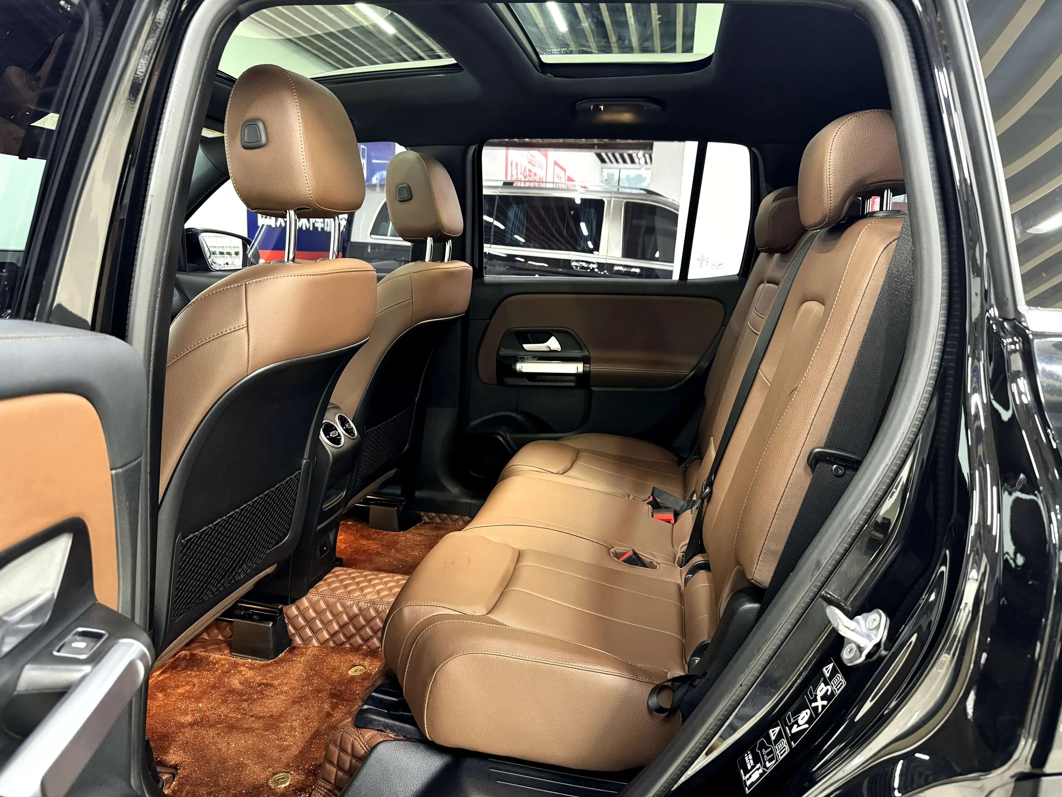 Mercedes-Benz GLB 2023 г. 38919 км. — фото 18