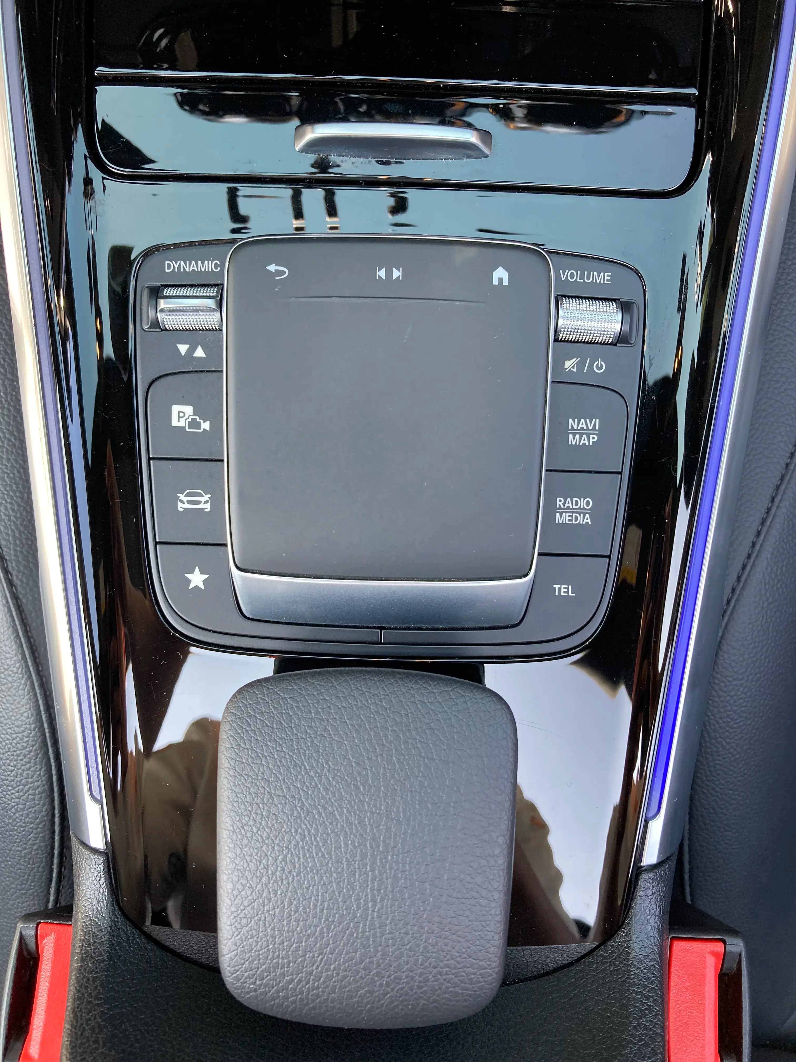 Mercedes-Benz GLB 2021 г. 47122 км. — фото 12