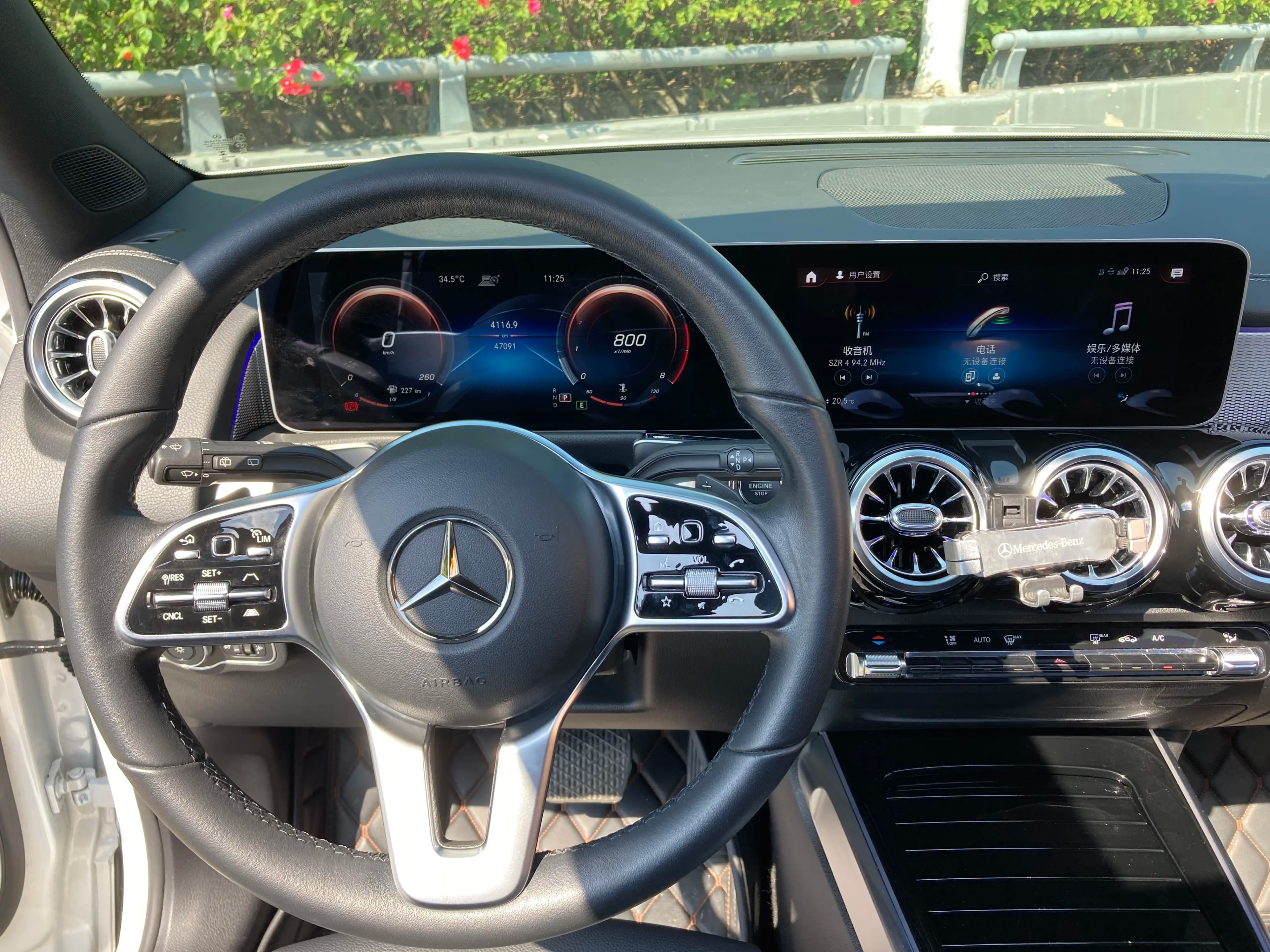 Mercedes-Benz GLB 2021 г. 47122 км. — фото 14