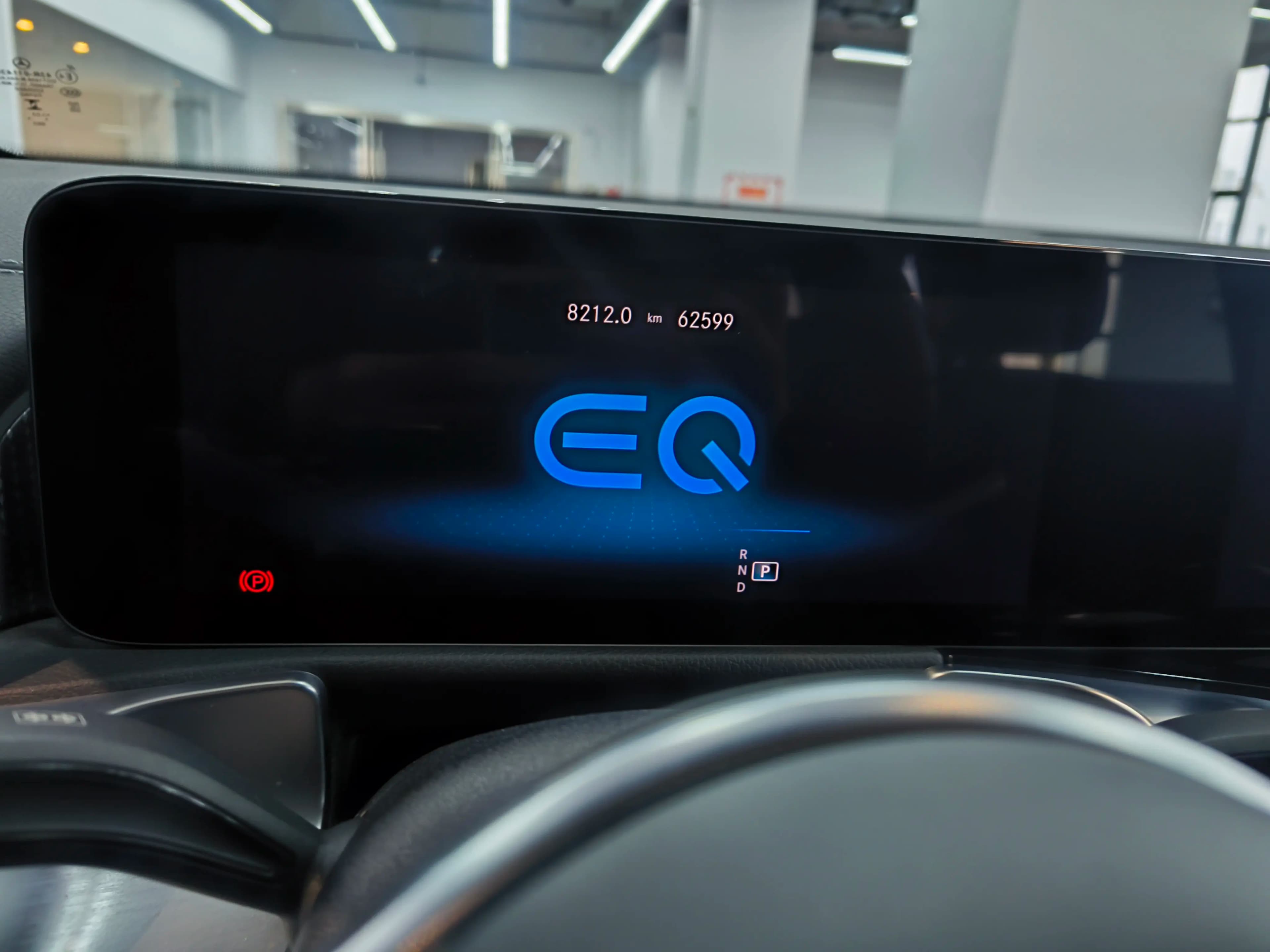 Mercedes-Benz EQB 2023 г. 62742 км. — фото 8