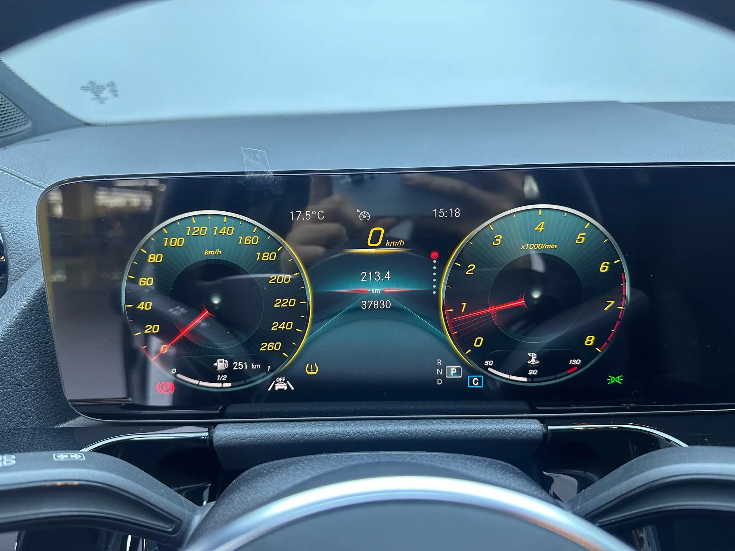 Mercedes-Benz GLA 2022 г. 37970 км. — фото 13